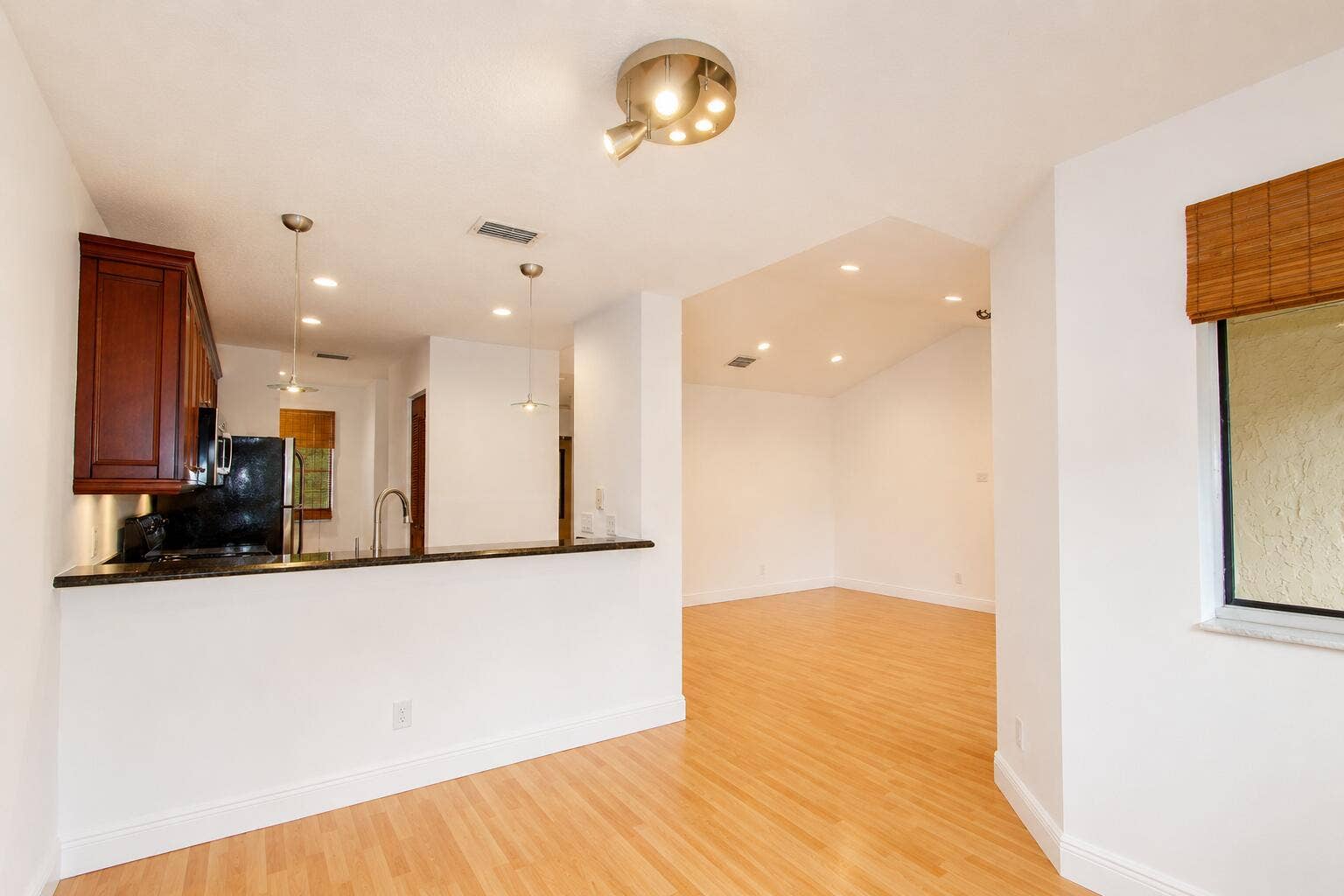 954 Coral Club Drive, #954, Coral Springs, FL 33071 Dining Area View