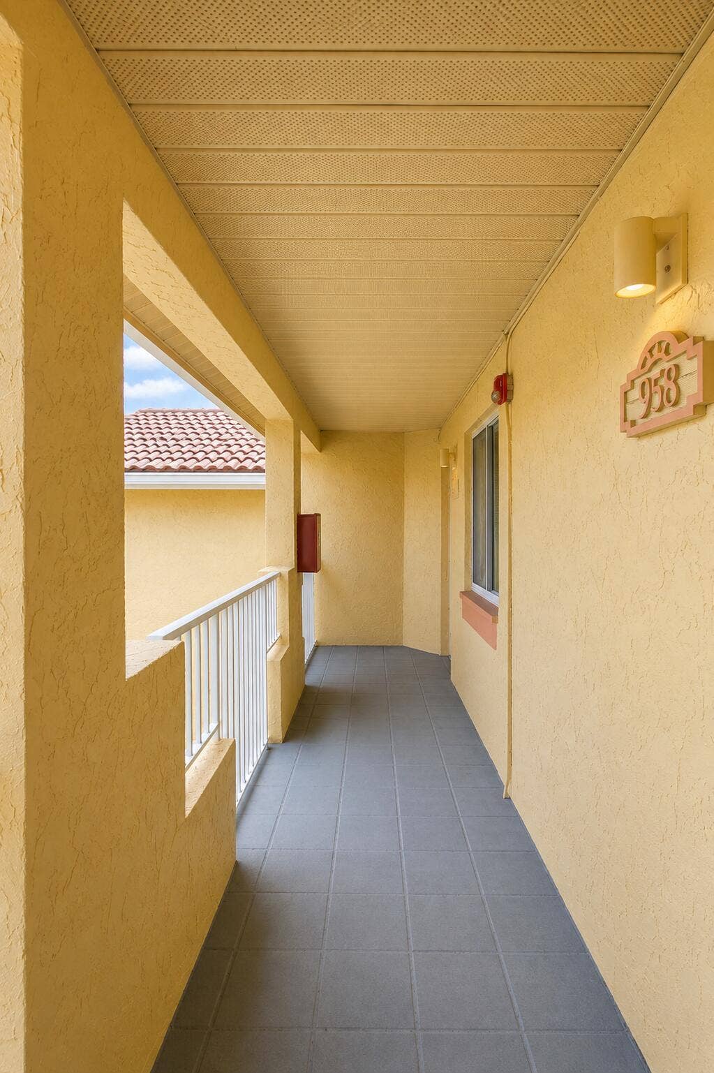 954 Coral Club Drive, #954, Coral Springs, FL 33071 Walkway