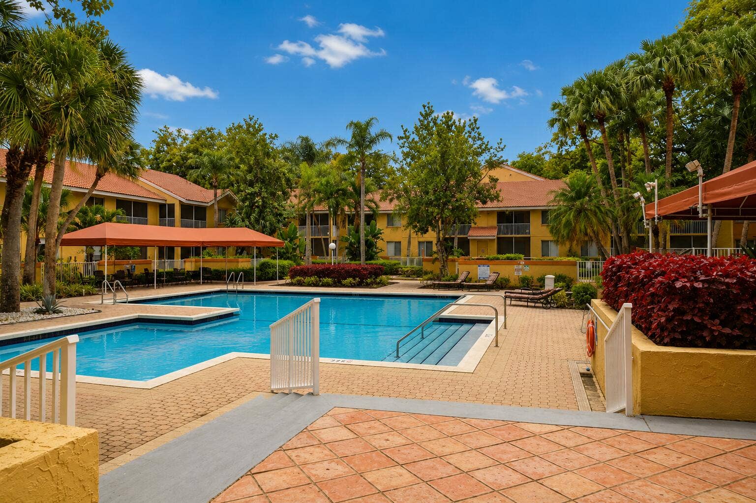 954 Coral Club Drive, #954, Coral Springs, FL 33071 Pool