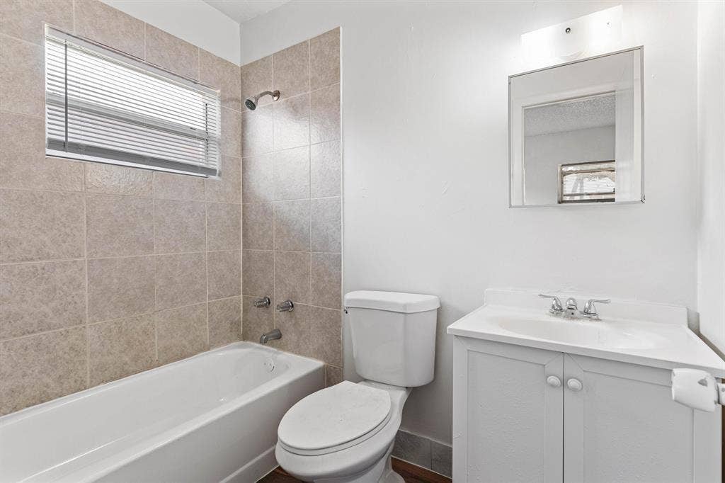 279 SW 1ST Street, #3, Deerfield Beach, FL 33441 6