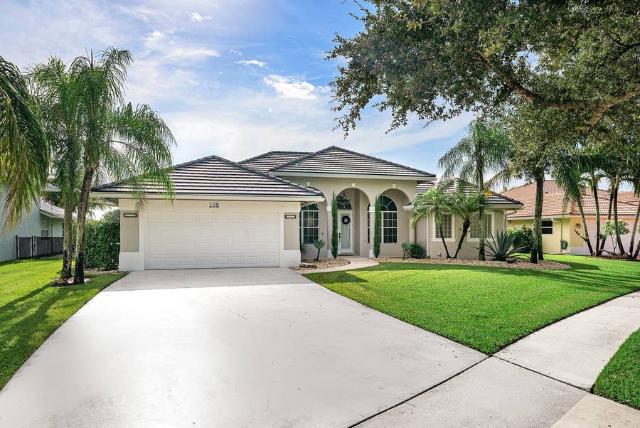 Property photo for 198 Cypress Trace, Royal Palm Beach, FL