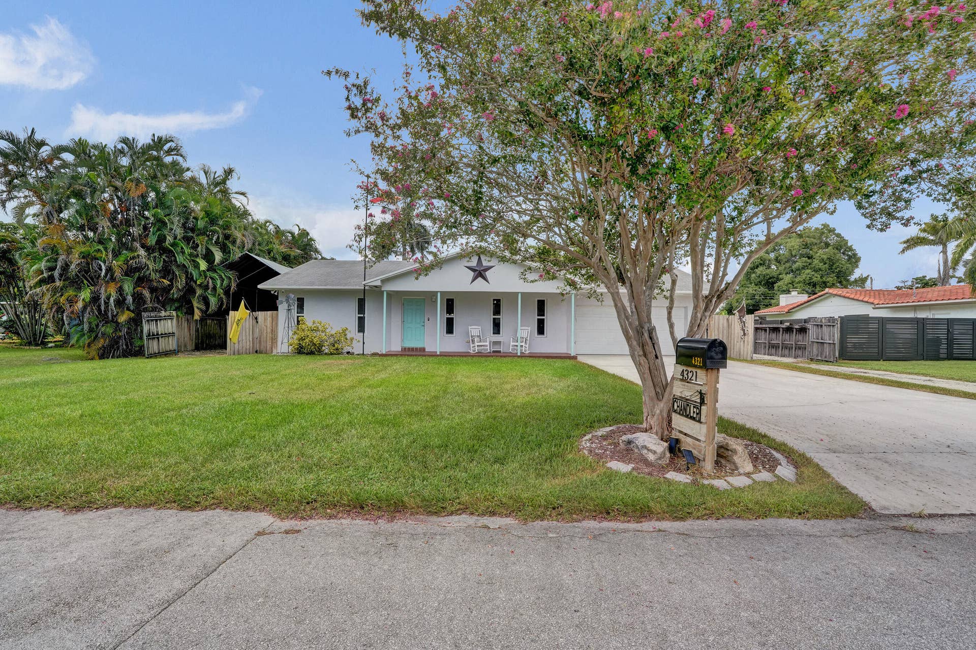 4321 SW 73RD Terrace, Davie, FL 33314 DSC07847