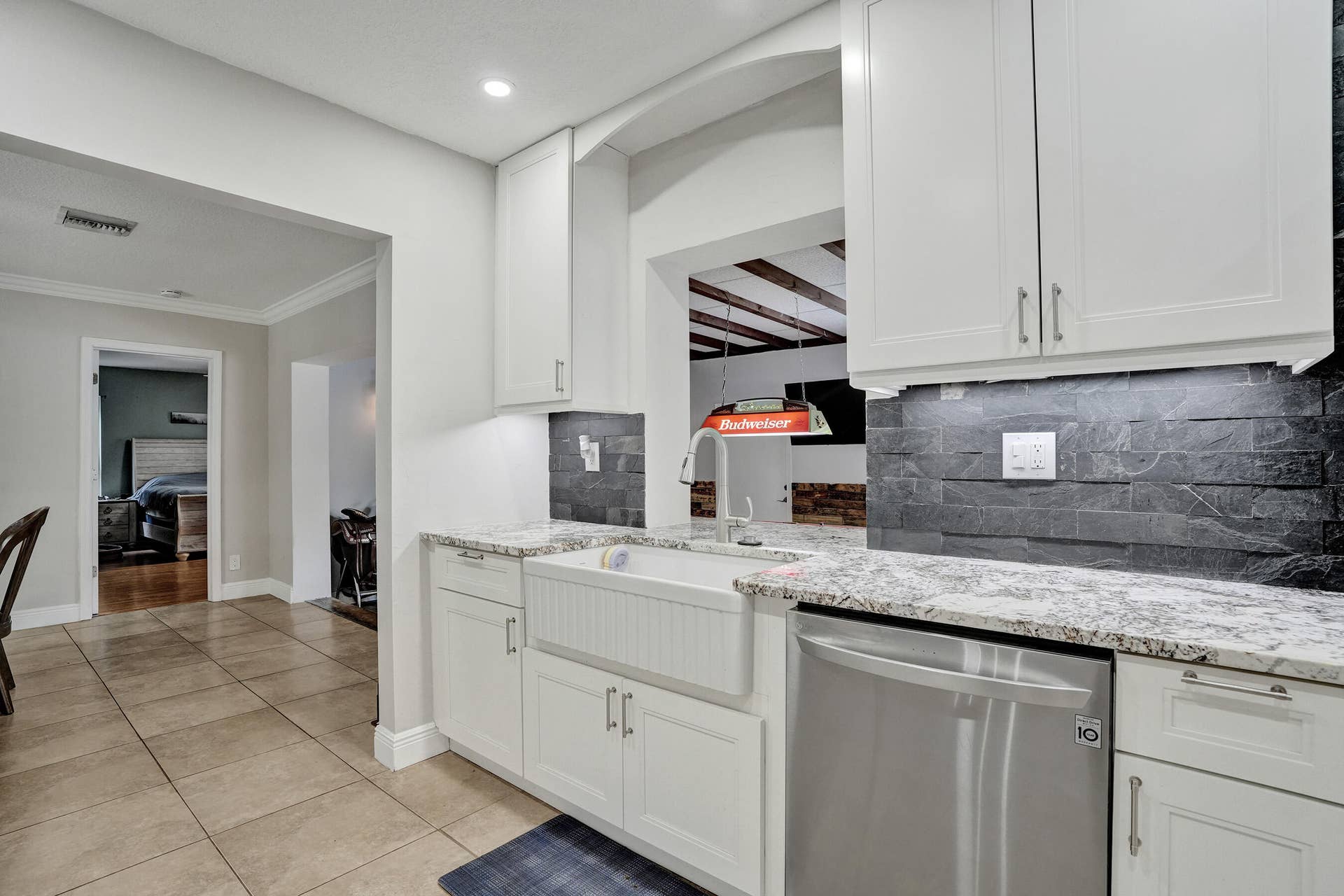 4321 SW 73RD Terrace, Davie, FL 33314 DSC07717