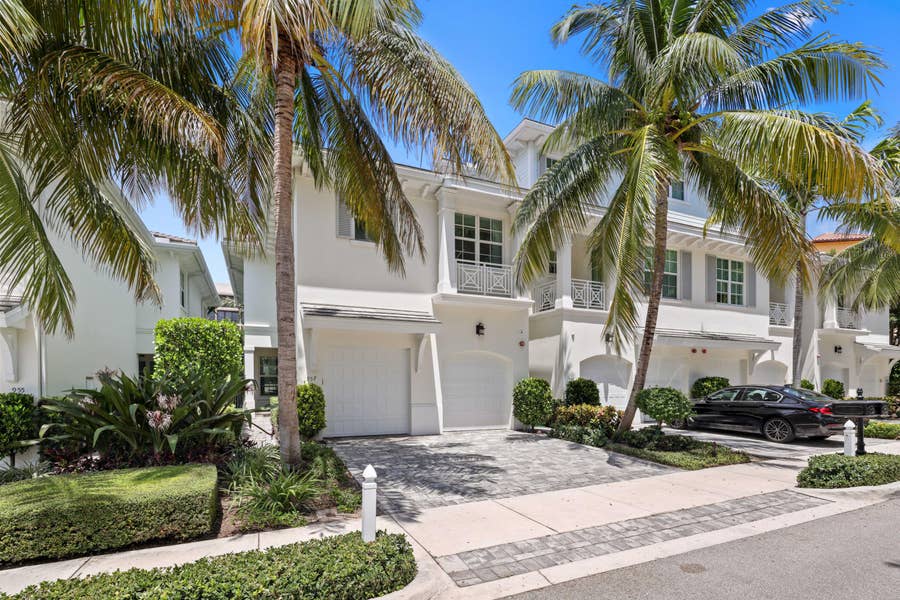 Property photo for 957 Sweetwater Lane, Boca Raton, FL