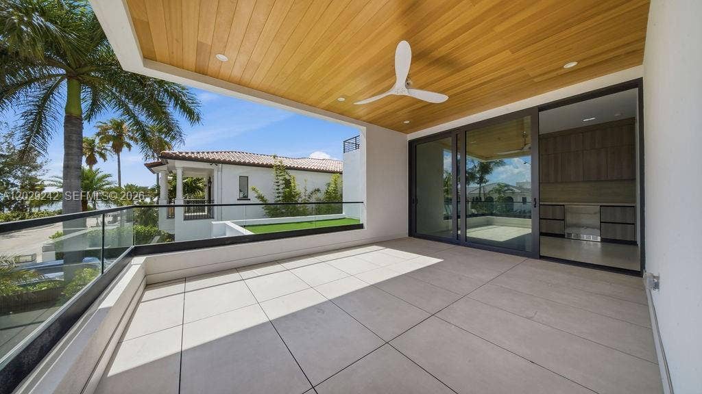 3318 NE 16TH Place, Fort Lauderdale, Fort Lauderdale, FL 33305 GetMedia - 2026-08-17T113915.421