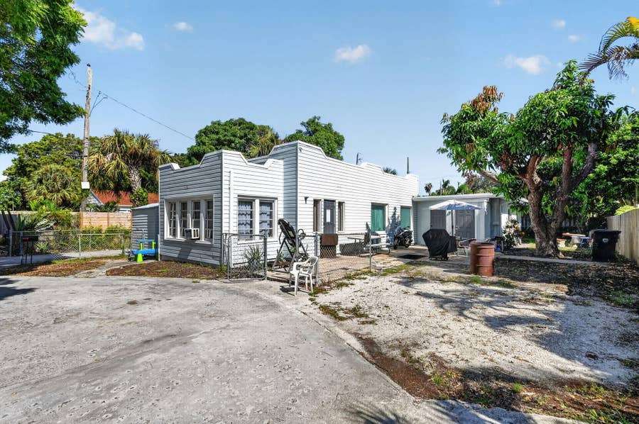 Property photo for 633 Franklin Road, West Palm Beach, FL