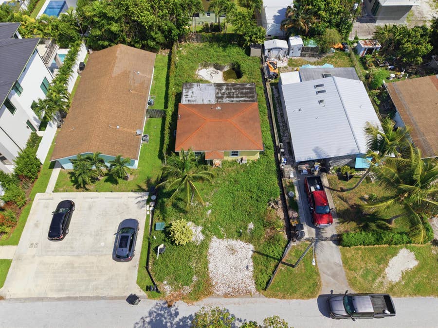 Property photo for 245 NE 11th Street, Delray Beach, FL