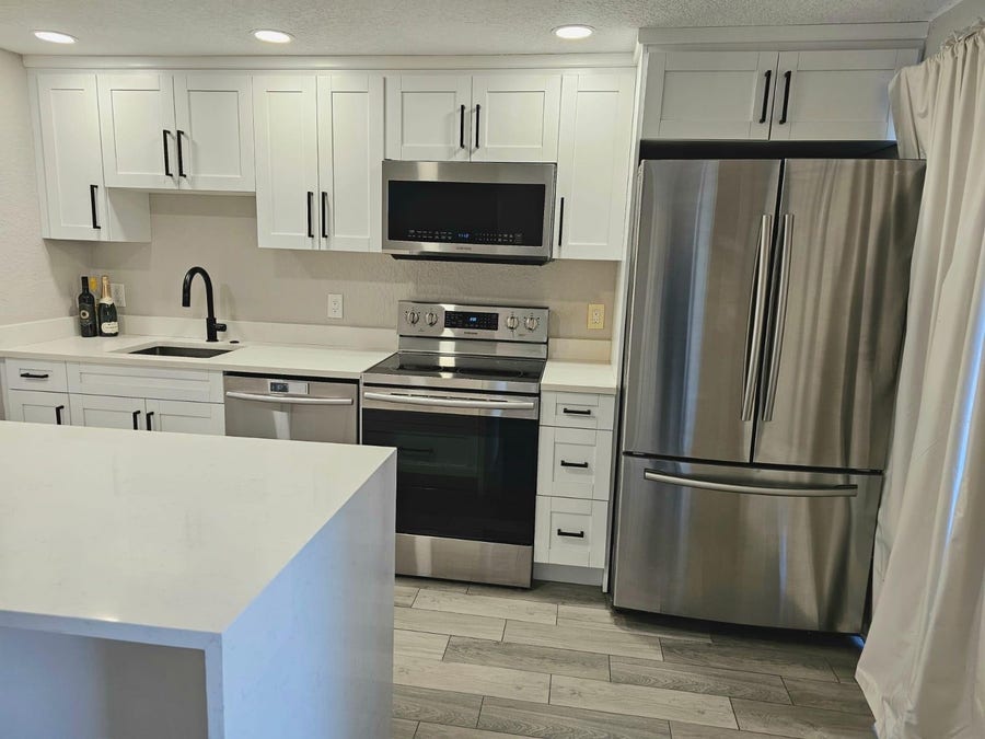 Property photo for 1102 E Jeffery Street, Boca Raton, FL