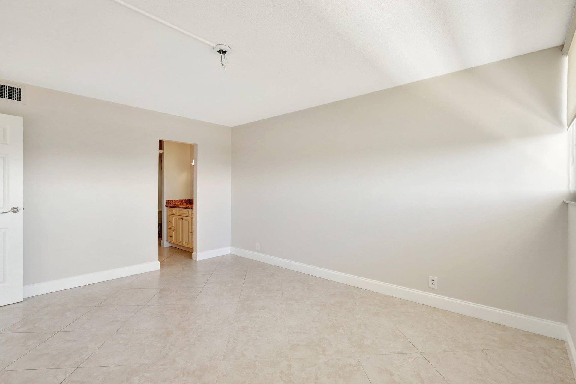 Bedroom#1