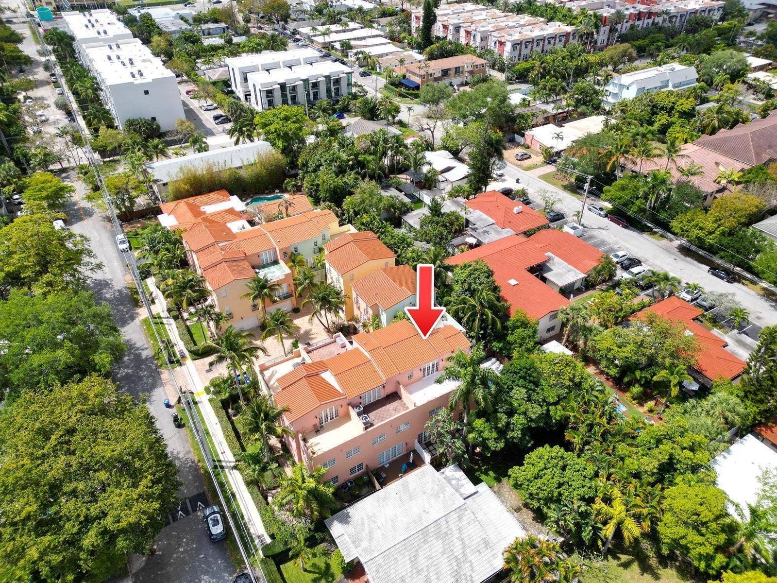 1123 NE 18th Avenue, Fort Lauderdale, FL 33304 e0af6490-e6f0-4a5e-91aa-3d82a3327929