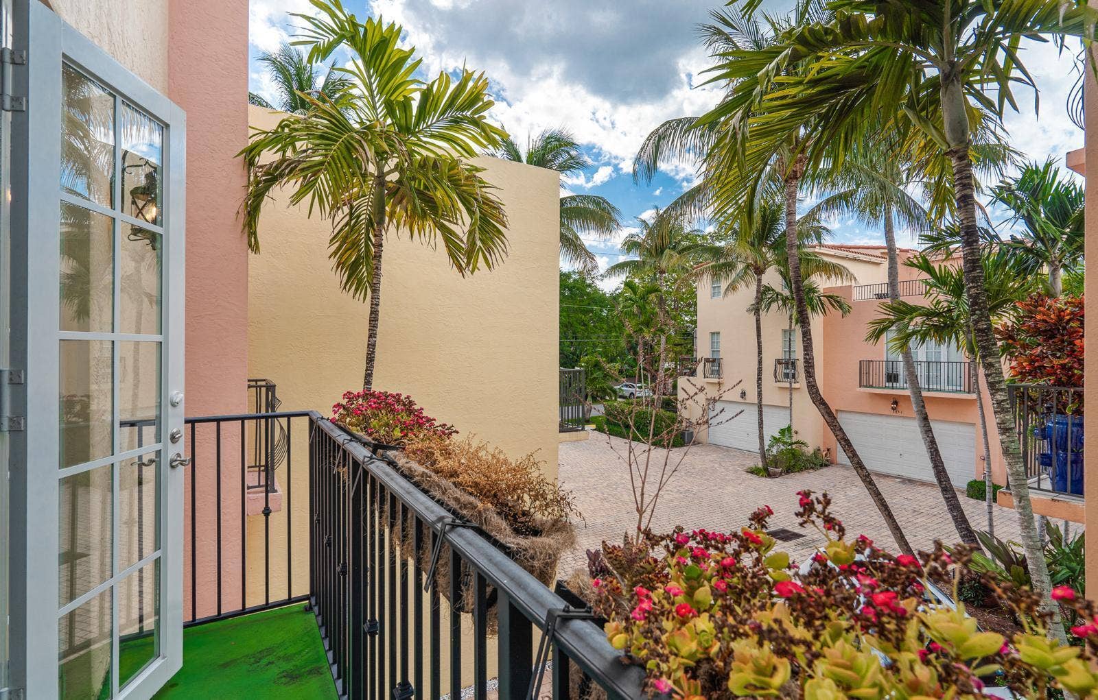 1123 NE 18th Avenue, Fort Lauderdale, FL 33304 3c77a934-54d1-4b3d-8da6-8f1f8017aabd