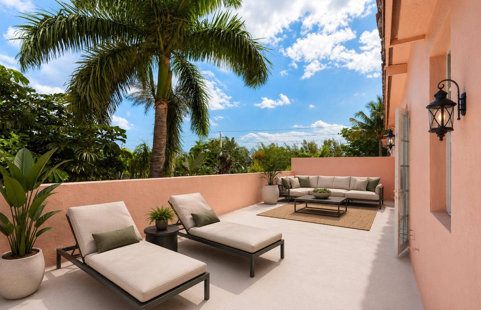 1123 NE 18th Avenue, Fort Lauderdale, FL 33304 17BA550C-2381-4945-A4C5-FE30AEDBCC09