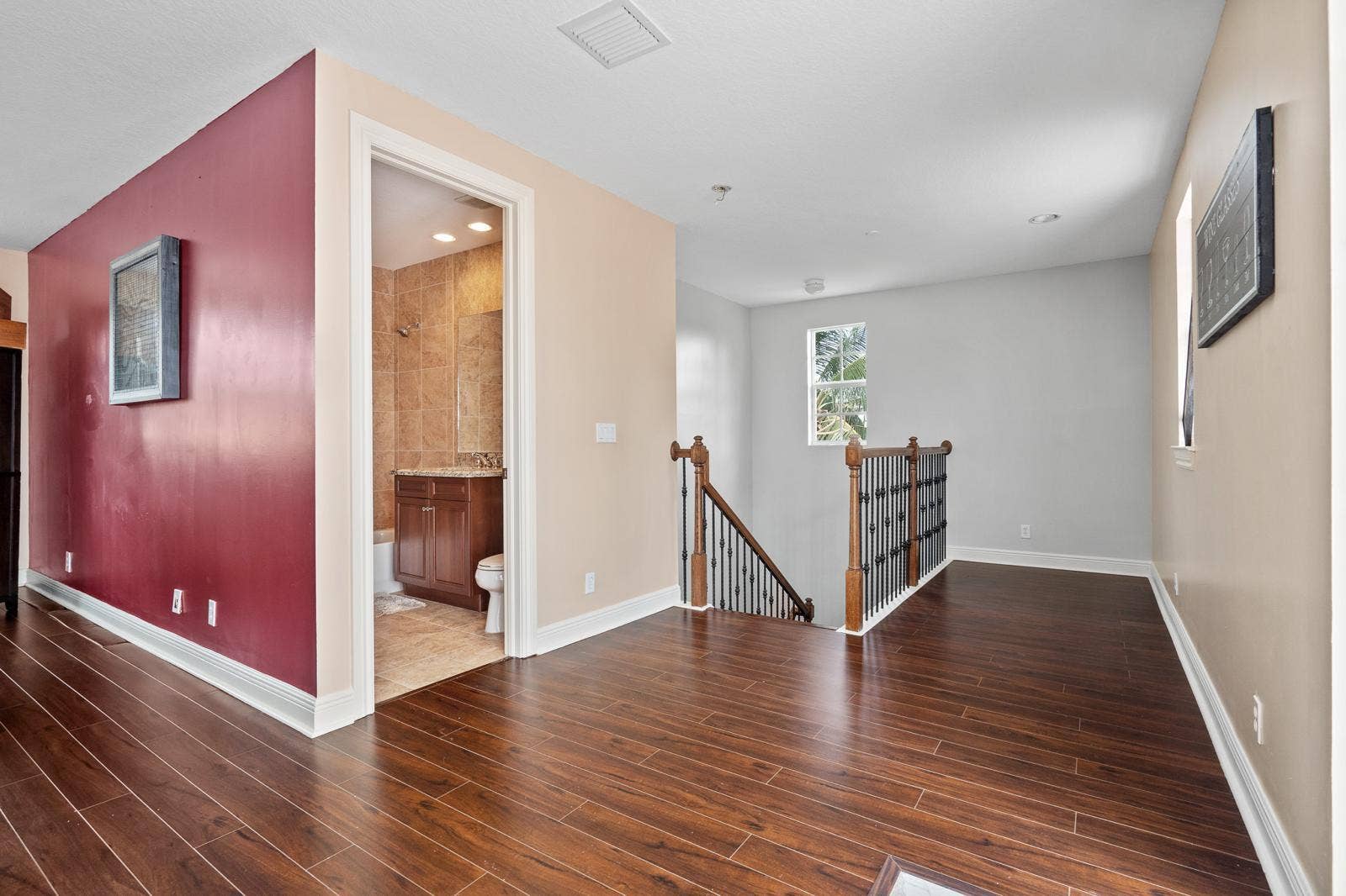 1123 NE 18th Avenue, Fort Lauderdale, FL 33304 3317b934-3e86-4539-8d22-7610f447221a