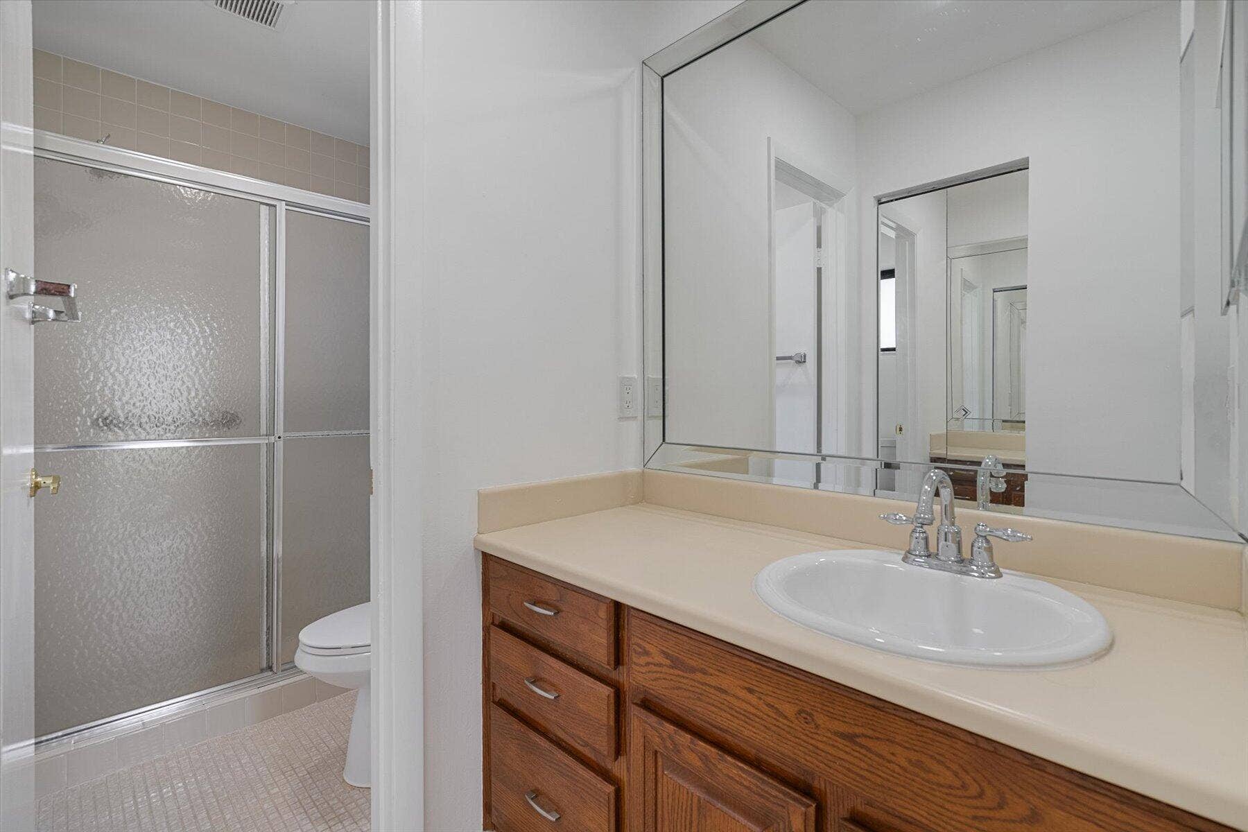 6510 OLIVEWOOD Circle, Greenacres, FL 33463 14-DSC04181