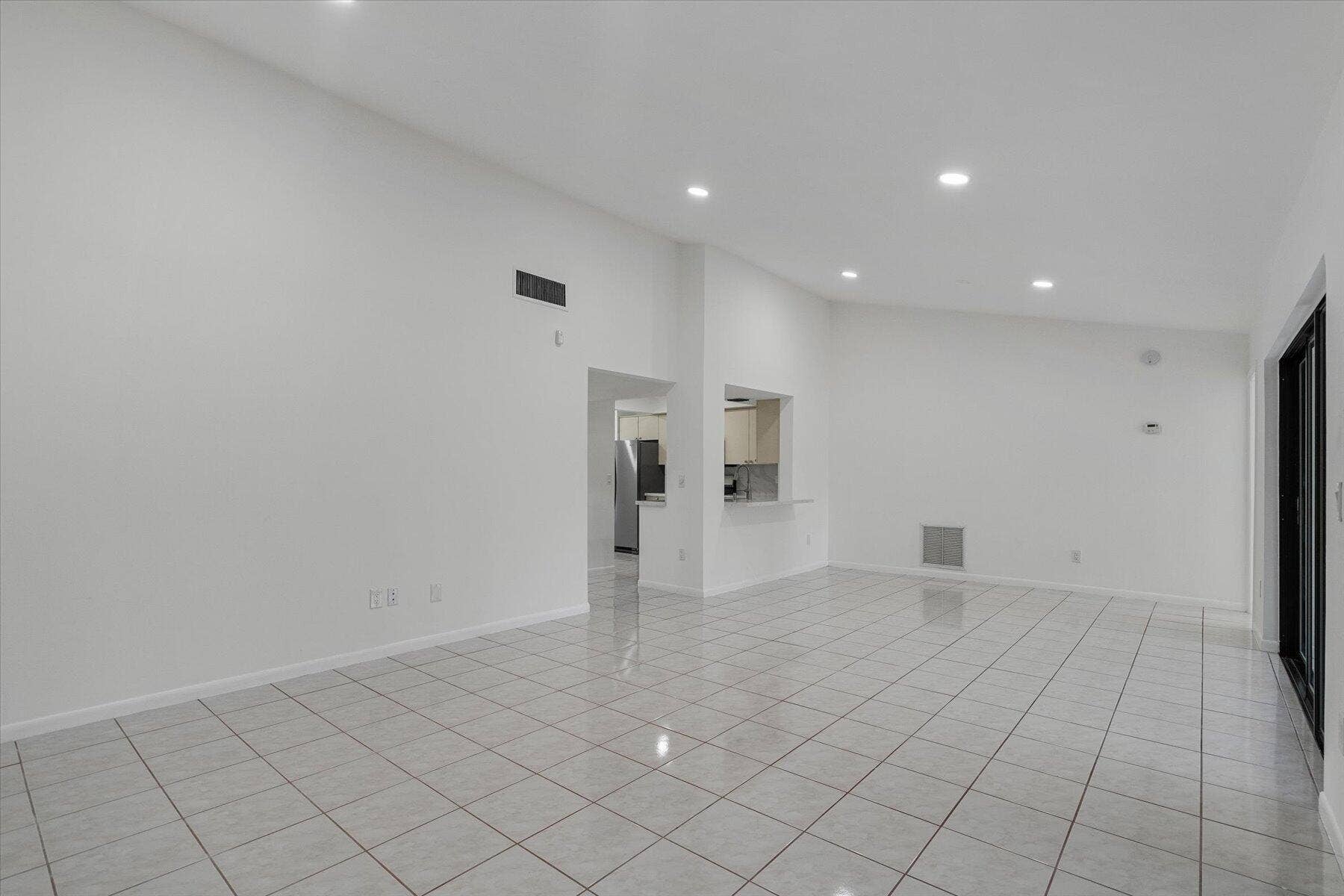 6510 OLIVEWOOD Circle, Greenacres, FL 33463 08-DSC04217
