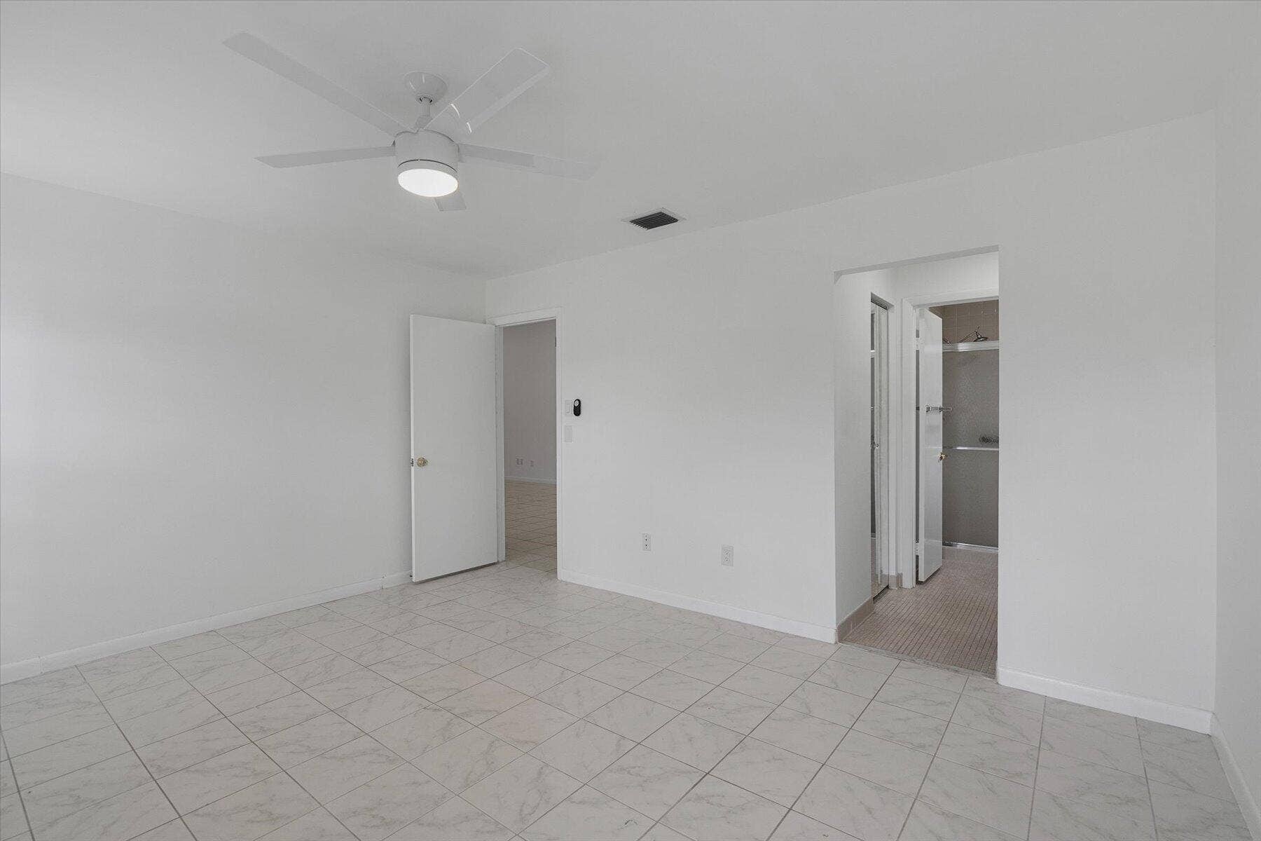 6510 OLIVEWOOD Circle, Greenacres, FL 33463 13-DSC04175