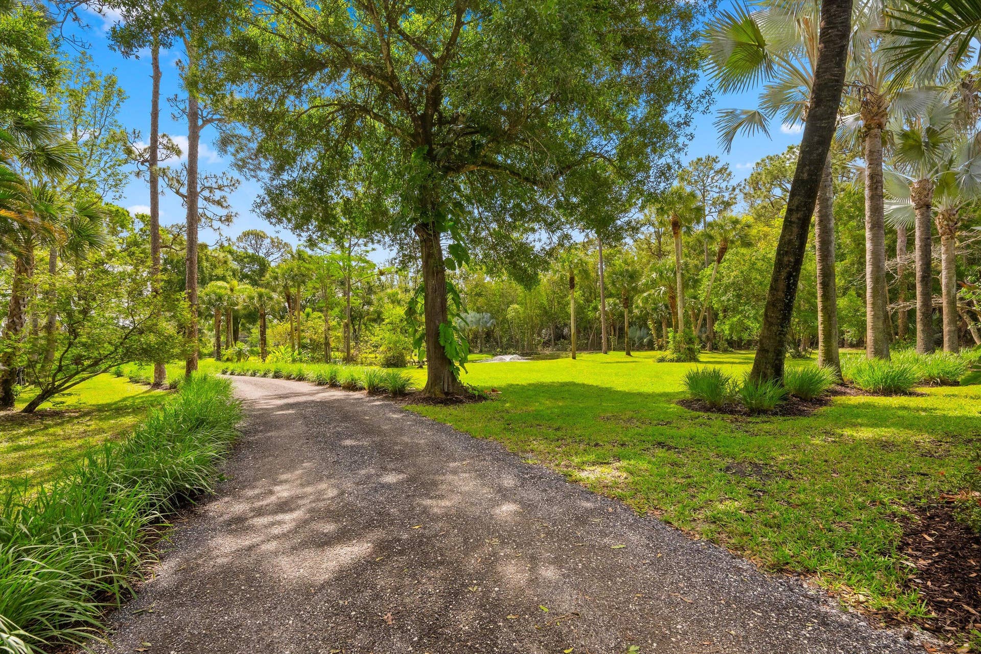 1037 F Road, Loxahatchee Groves