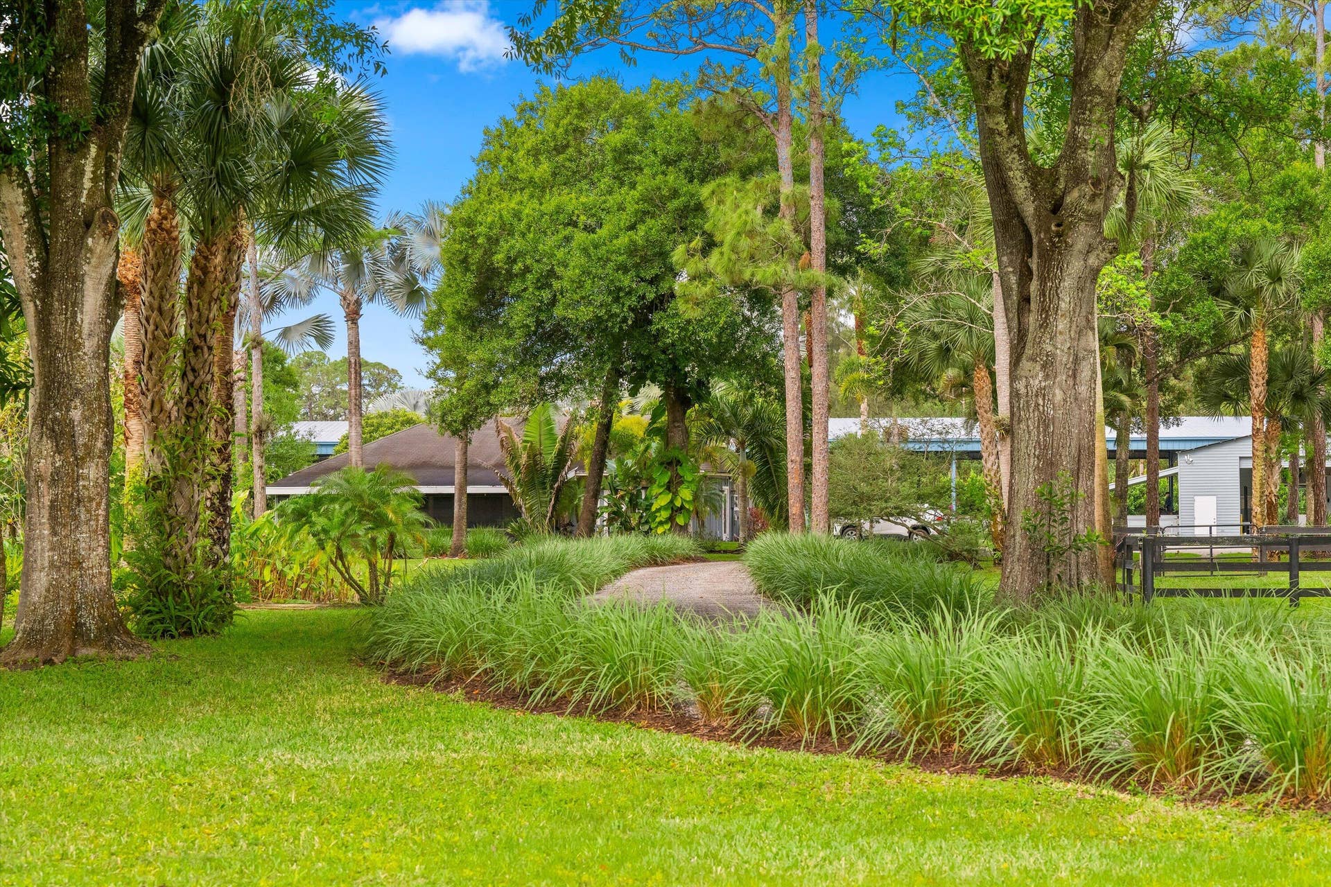 1037 F Road, Loxahatchee Groves