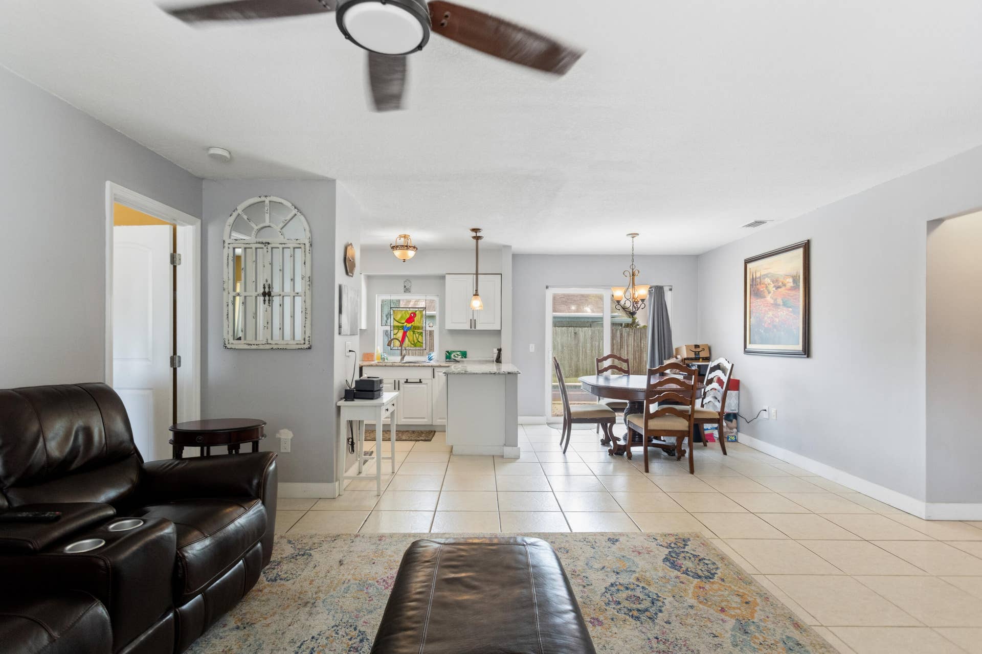 Kitchen/Dining/Living area