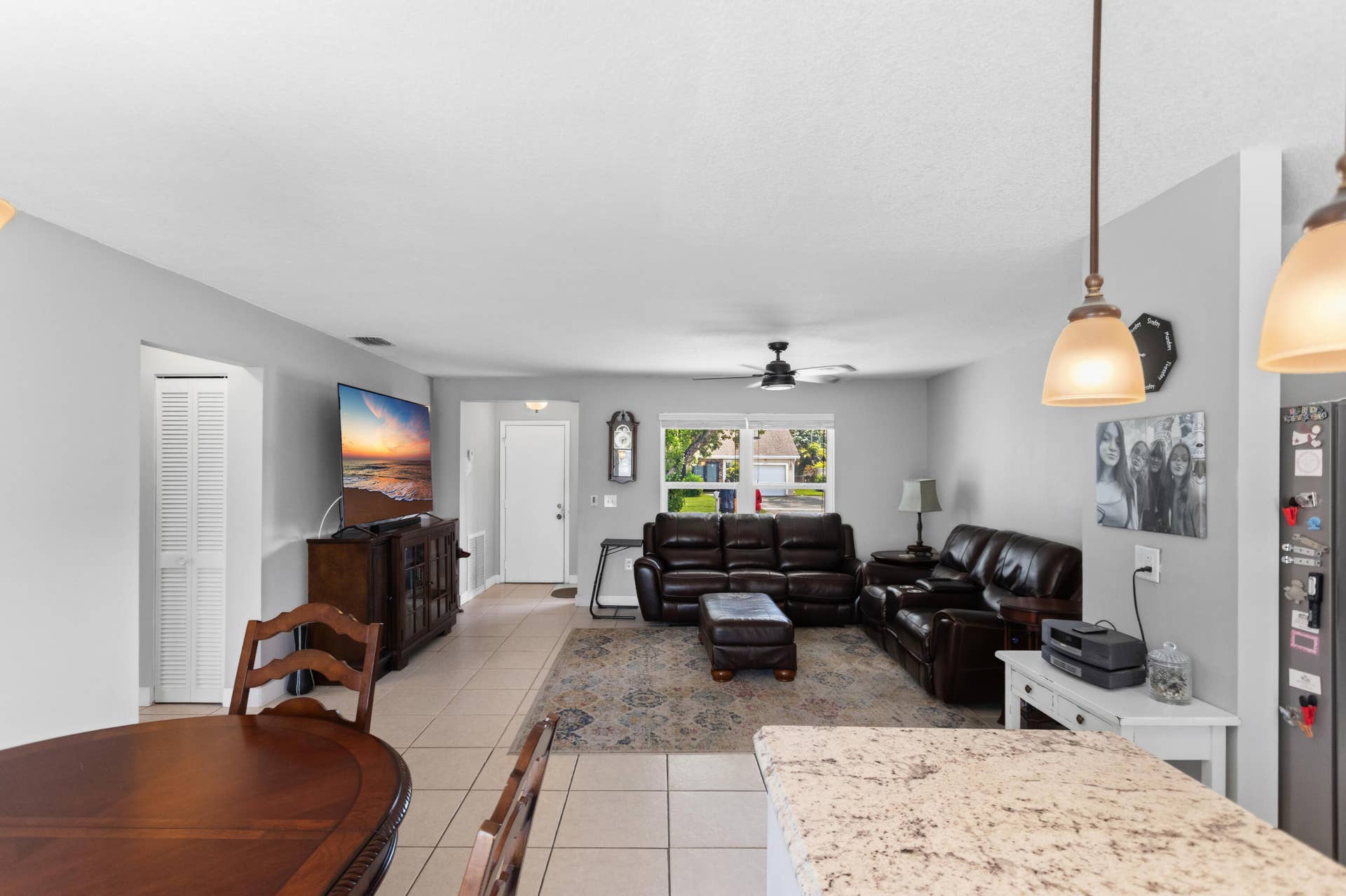 Kitchen/Dining/Living area