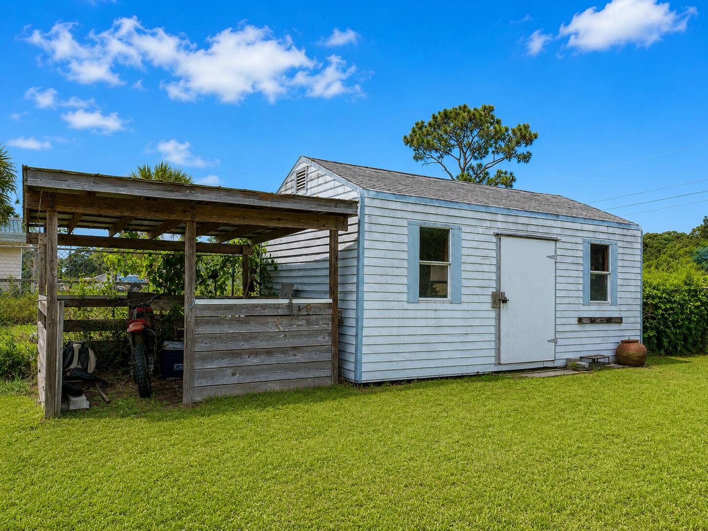 Shed and Small Pen
