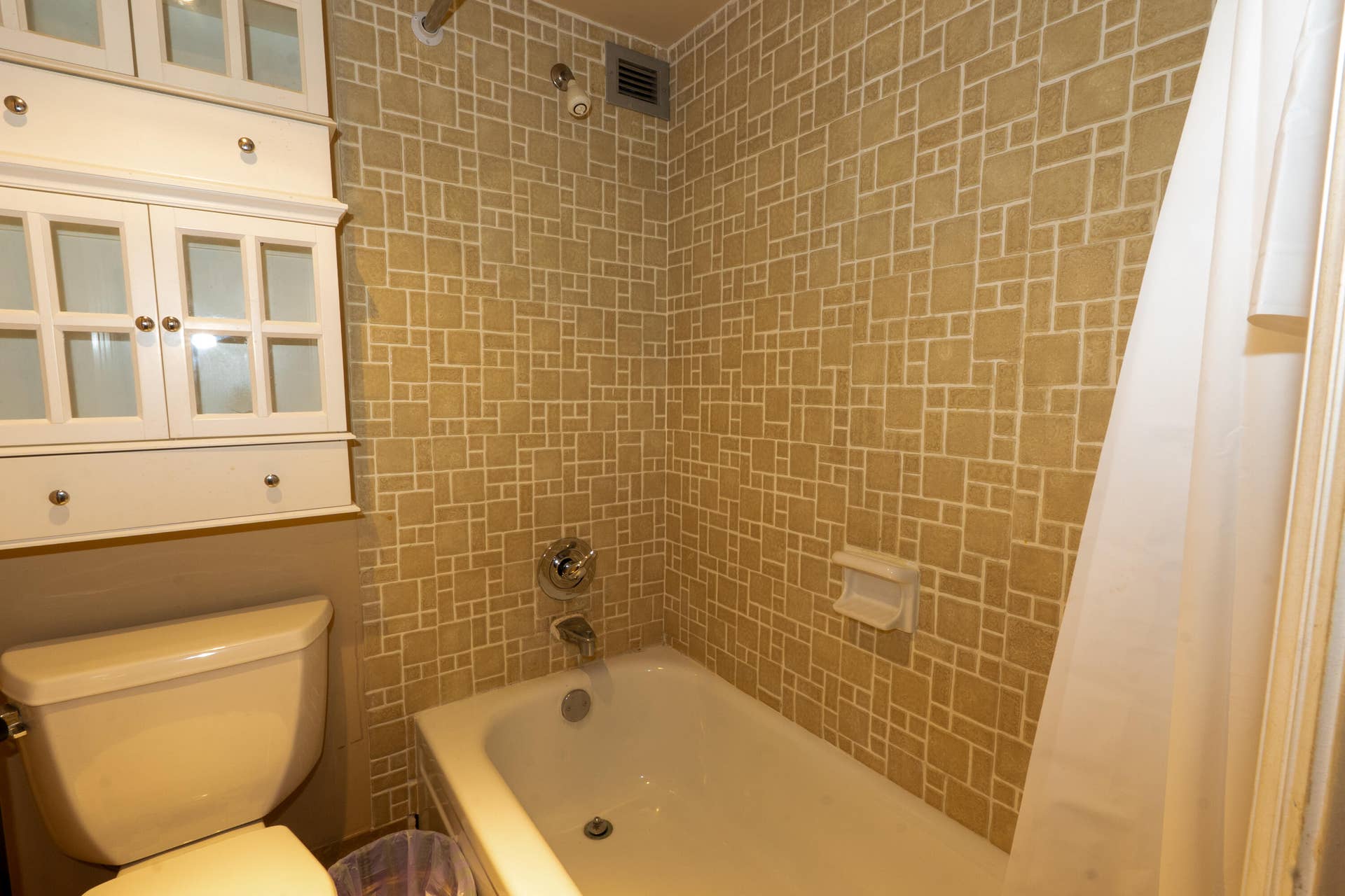 3540 S Ocean Boulevard, #Unit 207, South Palm Beach, FL 33480 _DSC0783
