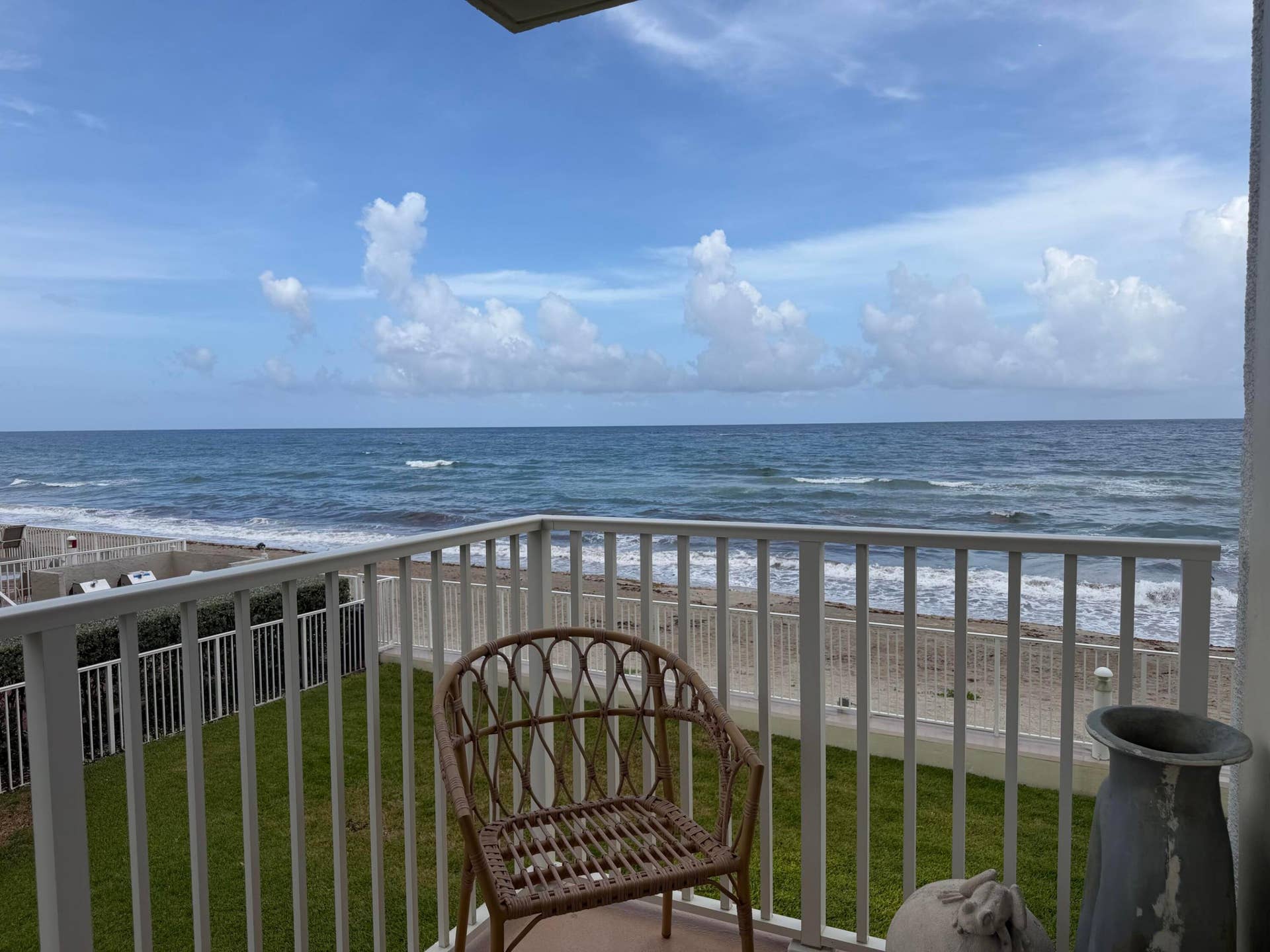 3540 S Ocean Boulevard, #Unit 207, South Palm Beach, FL 33480 IMG_0382