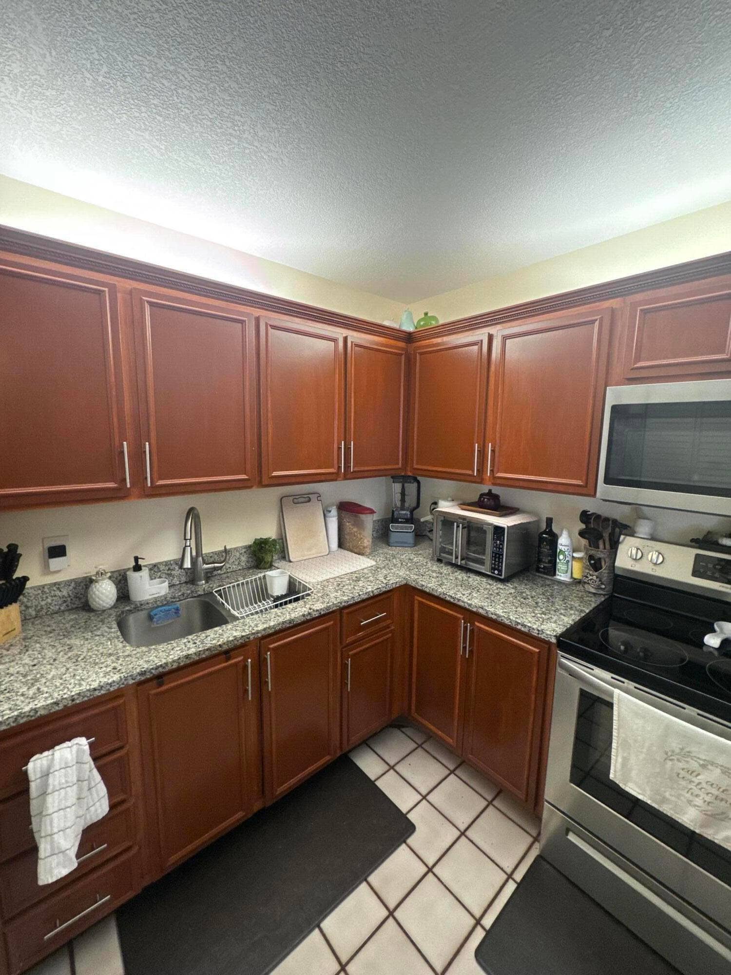 4814 Sunny Palm Circle, #Unit c, West Palm Beach, FL 33415 IMG_5826