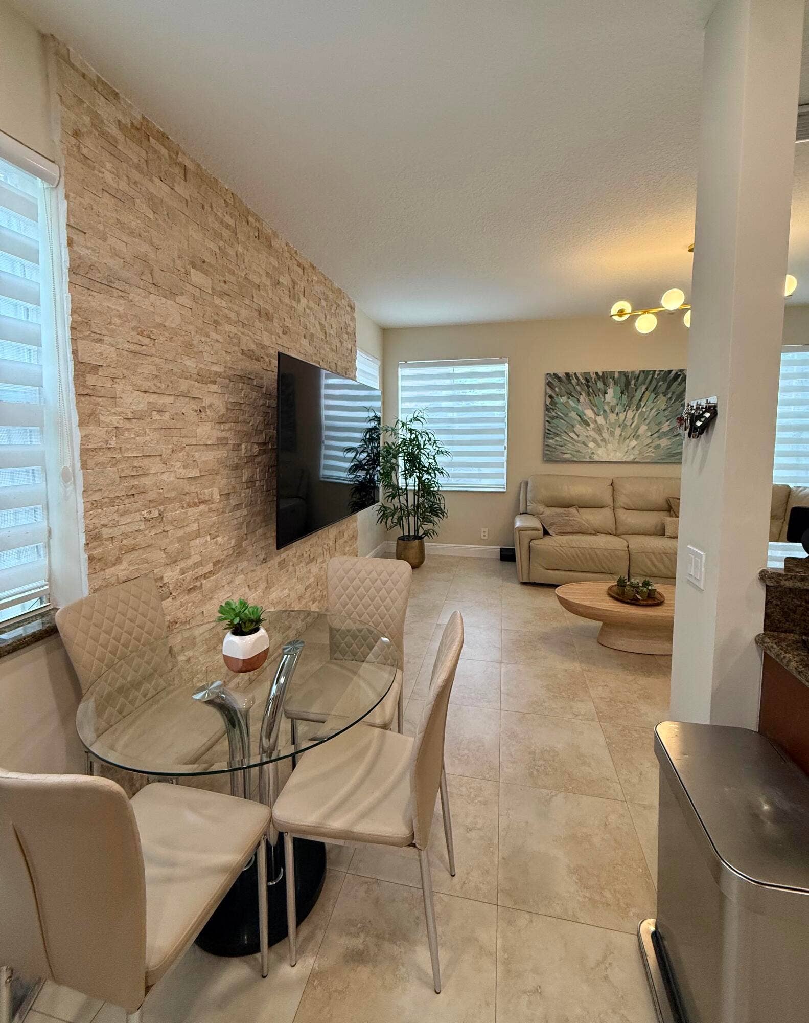 844 Falling Water Road, Weston, FL 33326 67a33a84-9ddf-4820-9352-f6c72a637a55