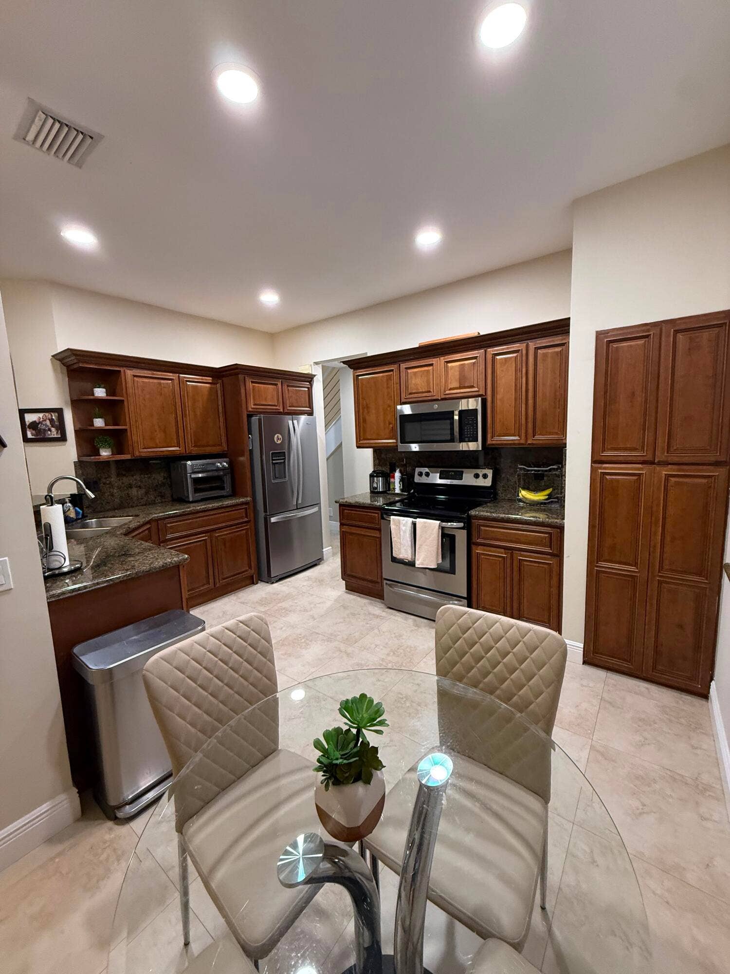 844 Falling Water Road, Weston, FL 33326 f4ee9b23-3a54-4546-9edc-80e9539058f1