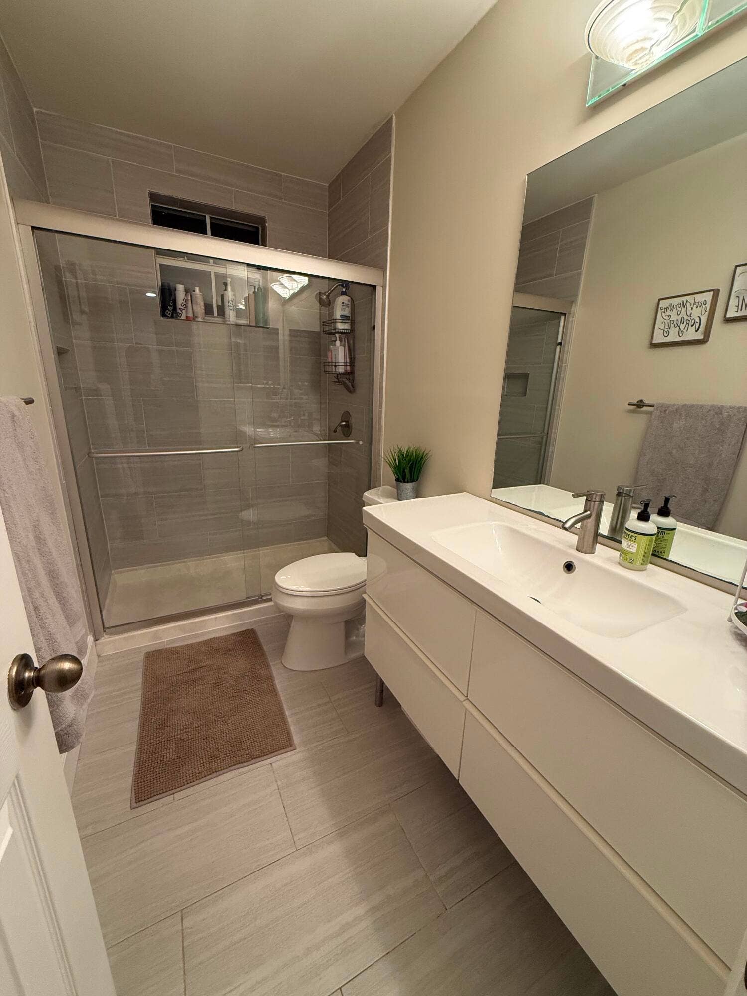 844 Falling Water Road, Weston, FL 33326 7b17b66a-7f2d-49d8-8194-1f2d8cf55abb