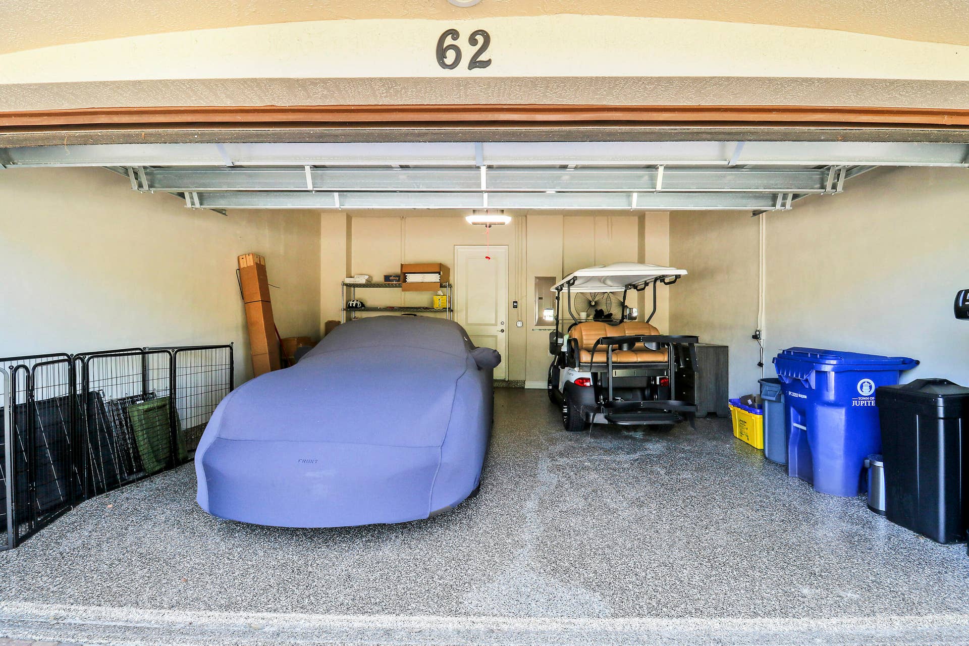 230 Tresana Boulevard, #62, Jupiter, FL 33478 2 Car Garage