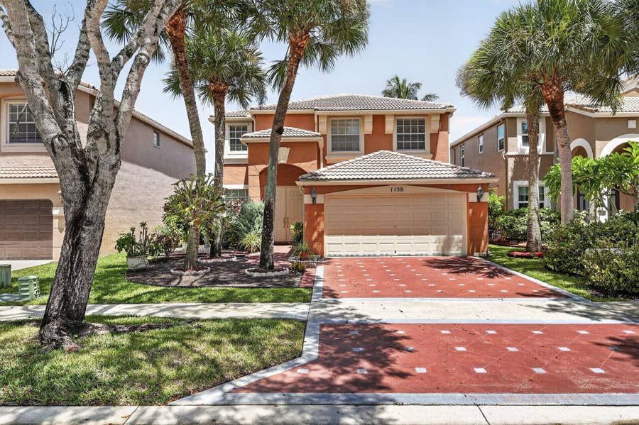 Property photo for 1158 OAKWATER Drive, Royal Palm Beach, FL