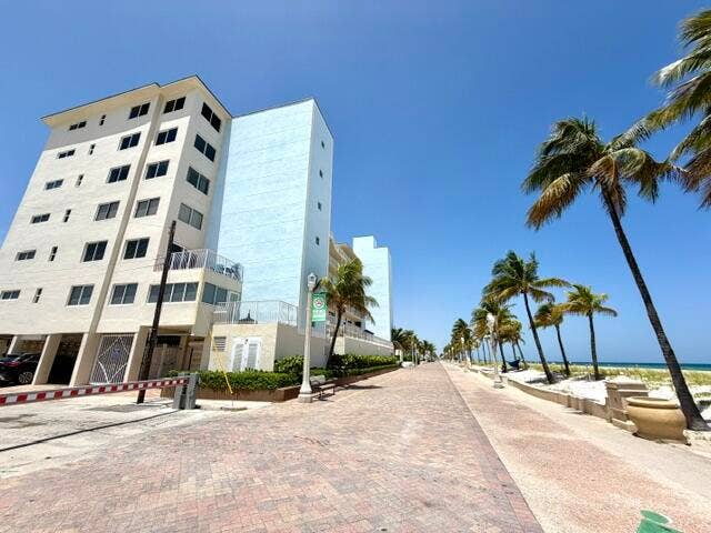Property photo for 300 OREGON Street, #506, Hollywood, FL