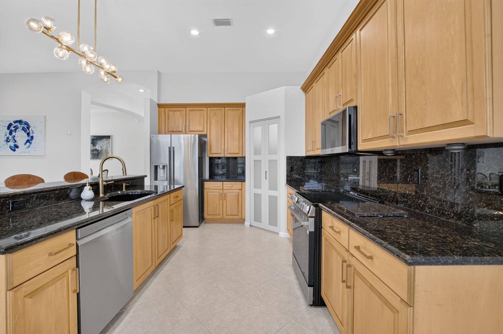 13048 ISABELLA Terrace, Delray Beach, FL 33446 KITCHEN
