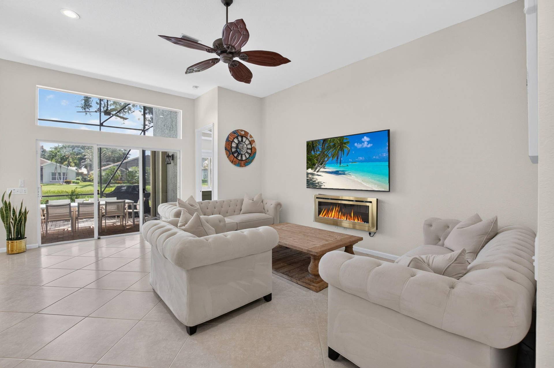 13048 ISABELLA Terrace, Delray Beach, FL 33446 FAMILY ROOM