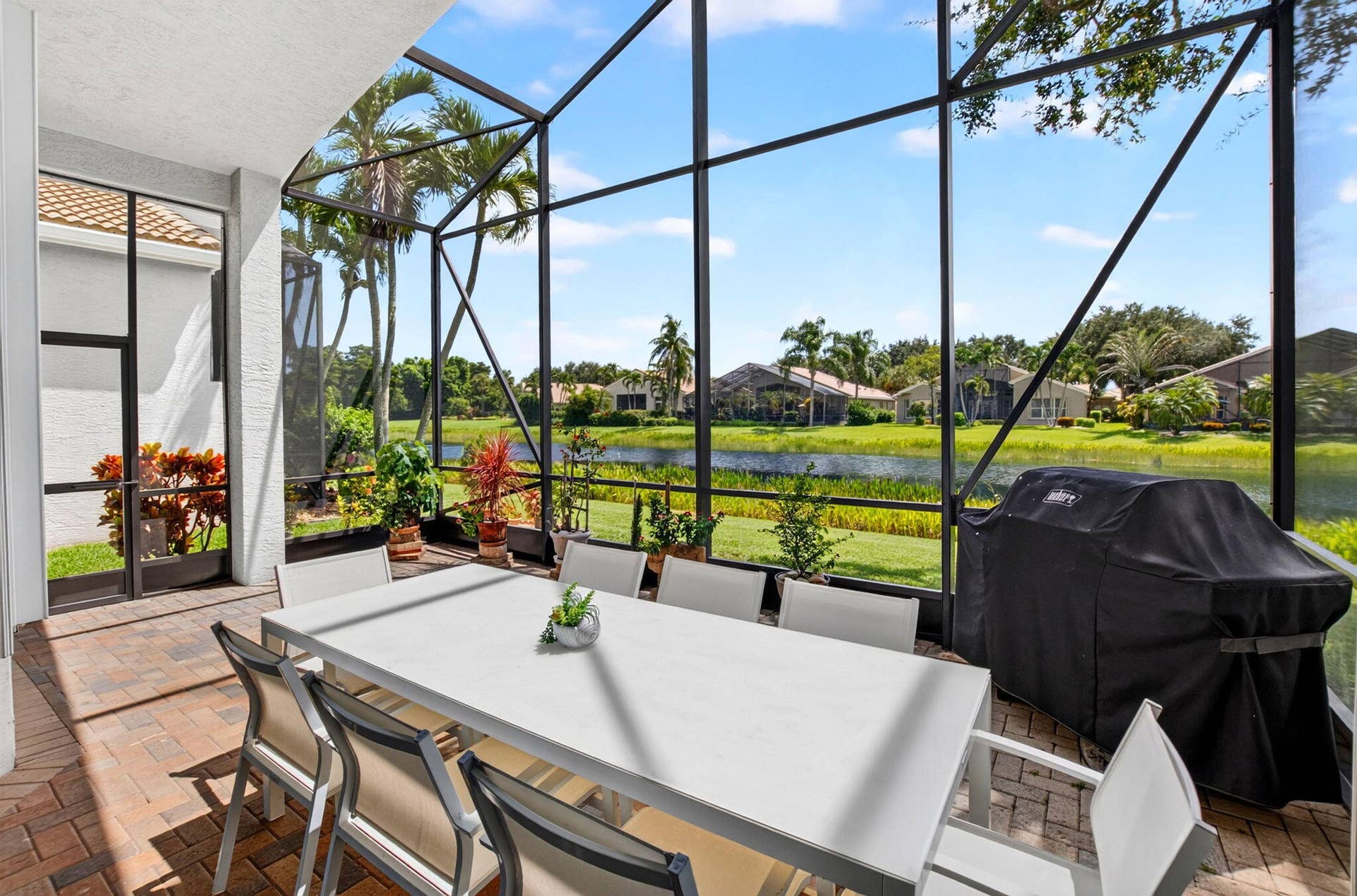13048 ISABELLA Terrace, Delray Beach, FL 33446 COVERED/SCREENED-IN /EXTENDED LANAI