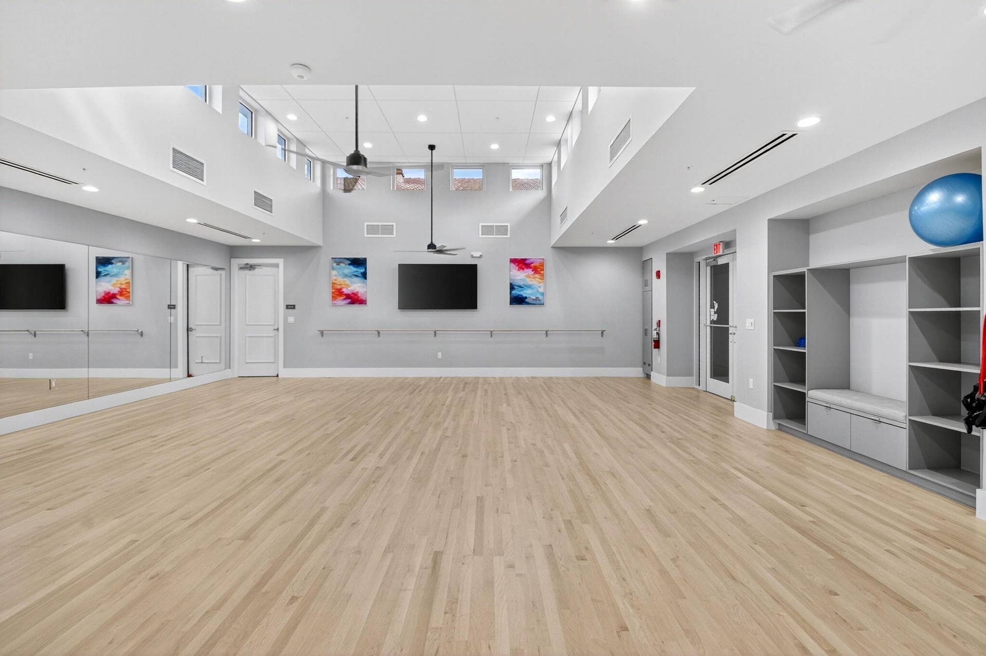 13048 ISABELLA Terrace, Delray Beach, FL 33446 AEROBICS STUDIO