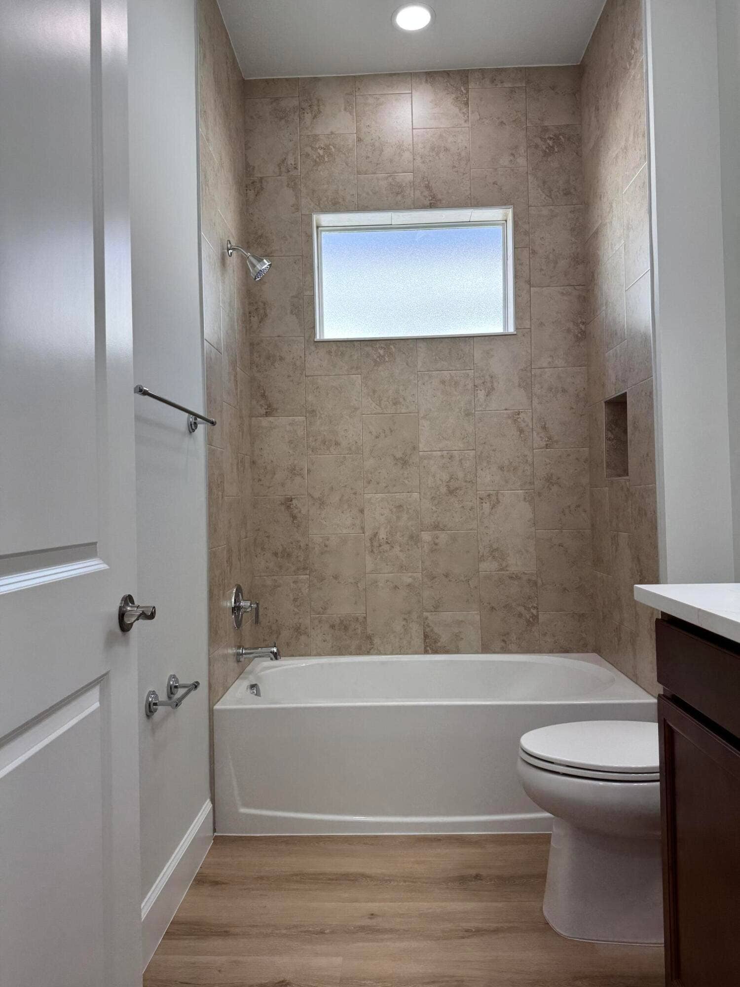 14212 Spruce Pne Drive, Westlake, FL 33470 Guest Bath Pic 23