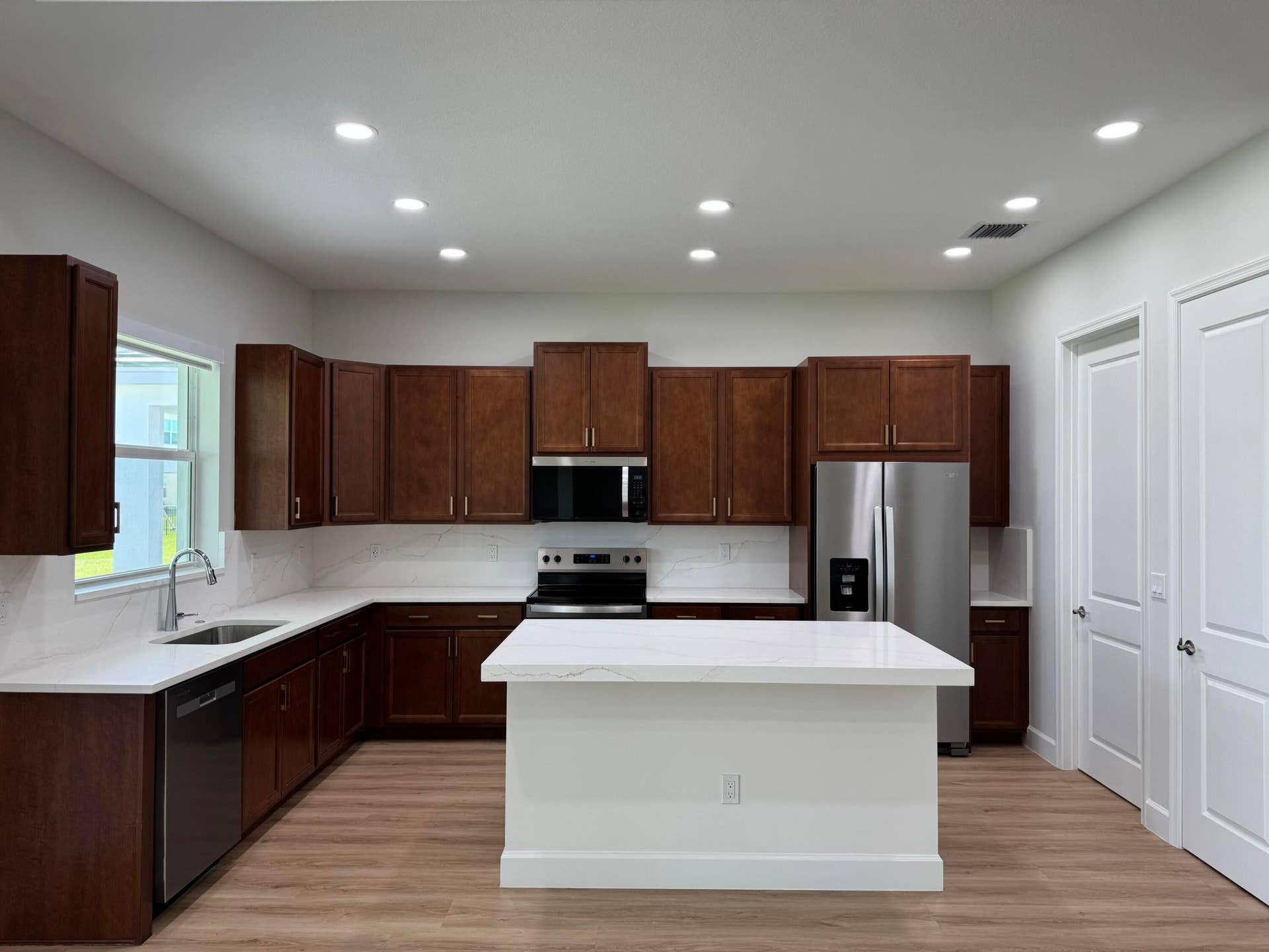 14212 Spruce Pne Drive, Westlake, FL 33470 Kitchen Pic 17