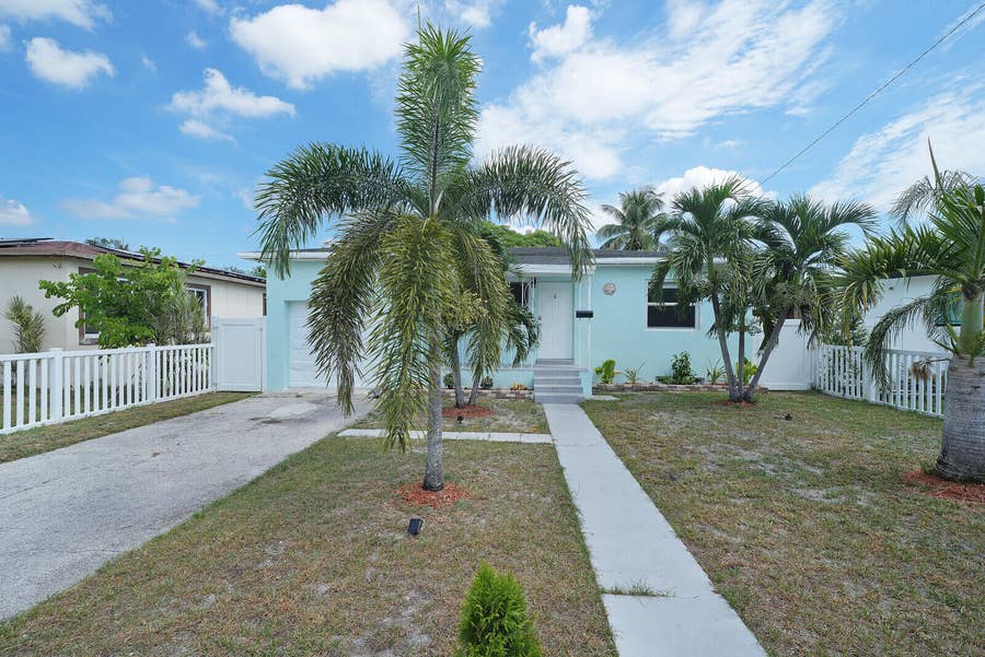 Property photo for 2517 Rodman Street, Hollywood, FL