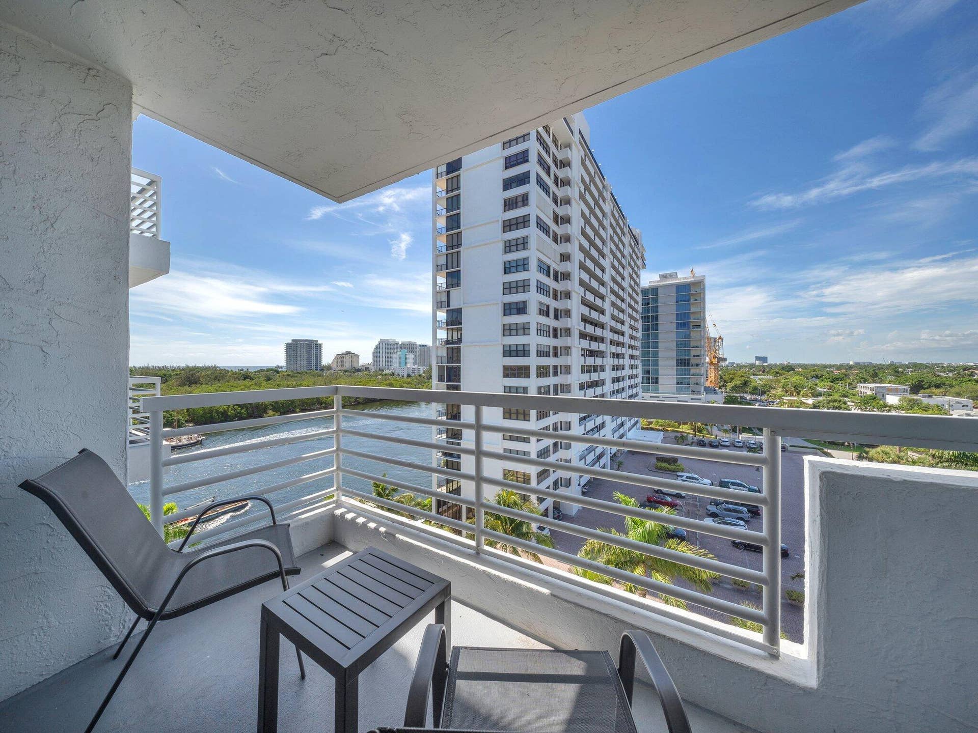 balcony 2- #805