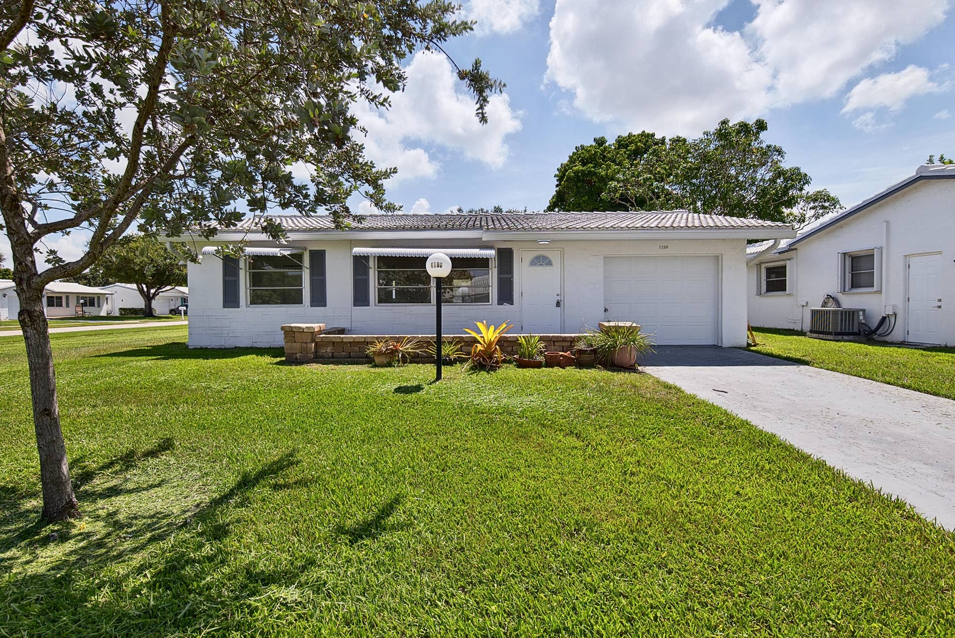 1190 NW 90TH Avenue, Plantation, FL 33322 Exterior