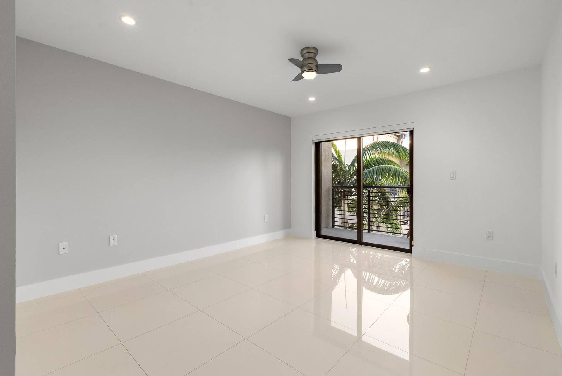 180 SE 4TH Terrace, Pompano Beach, Pompano Beach, FL 33060 Bedroom #2 has a balcony for morning coffee