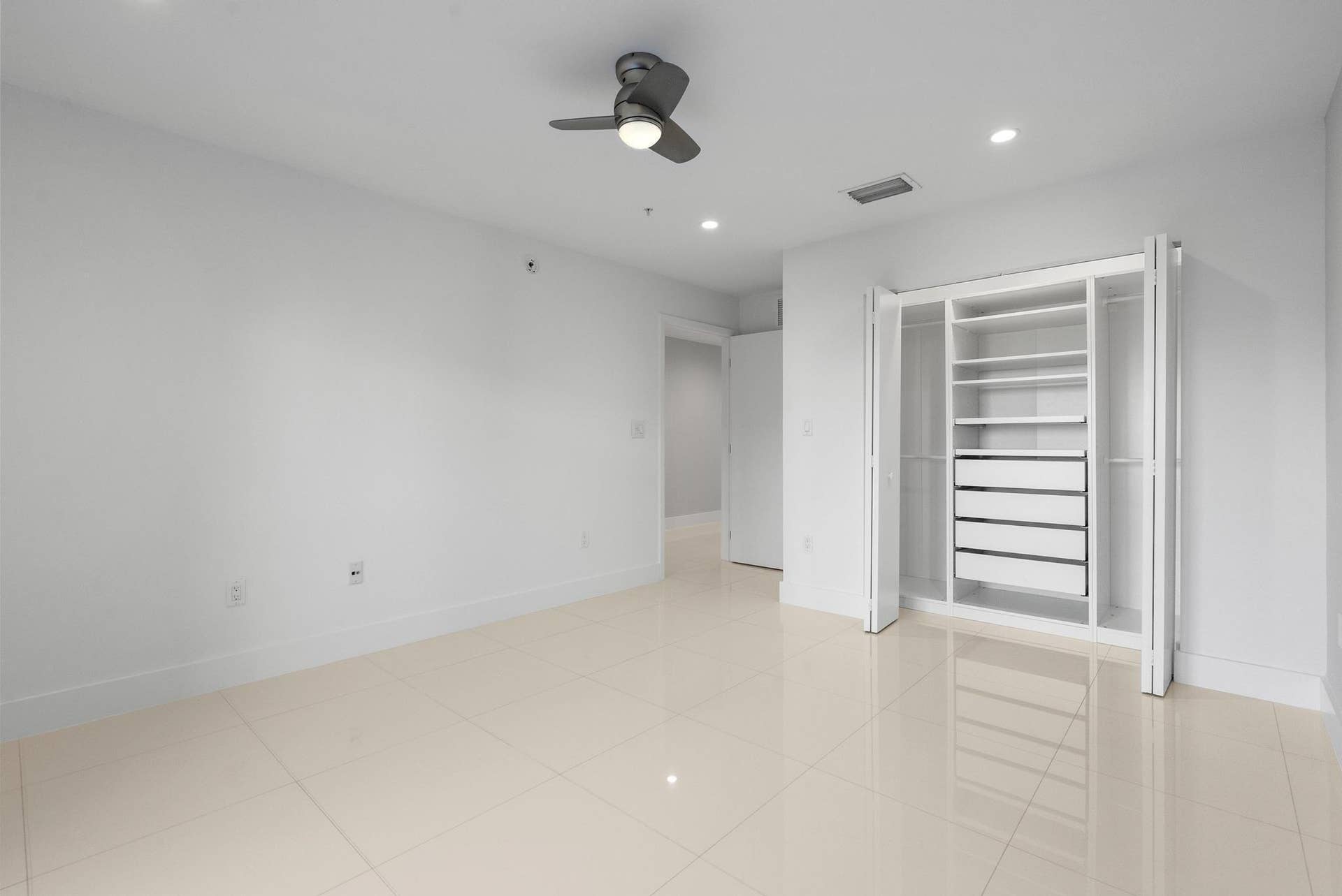 180 SE 4TH Terrace, Pompano Beach, Pompano Beach, FL 33060 All the bedroom have custom closet shelving