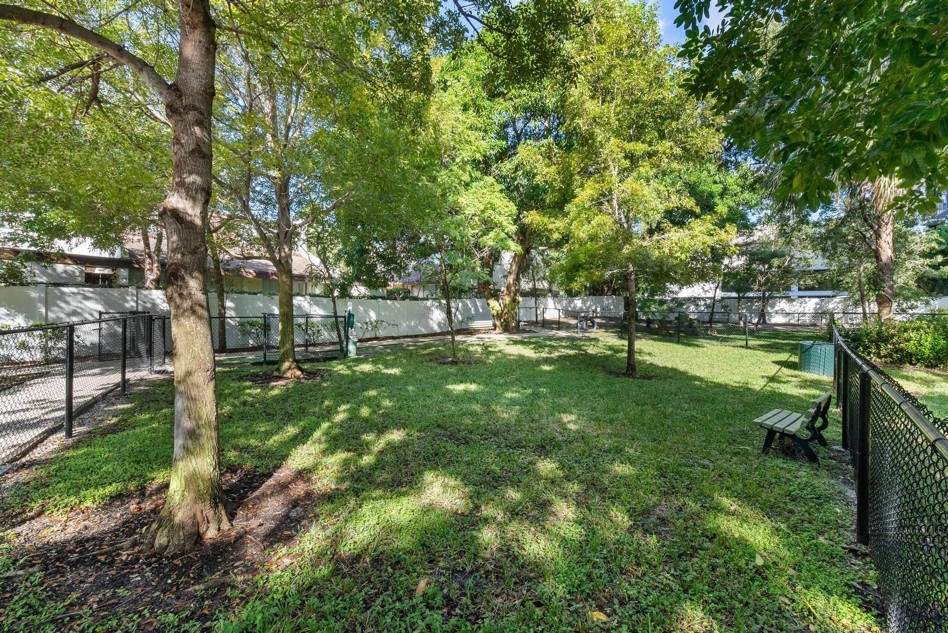 180 SE 4TH Terrace, Pompano Beach, Pompano Beach, FL 33060 Dog park