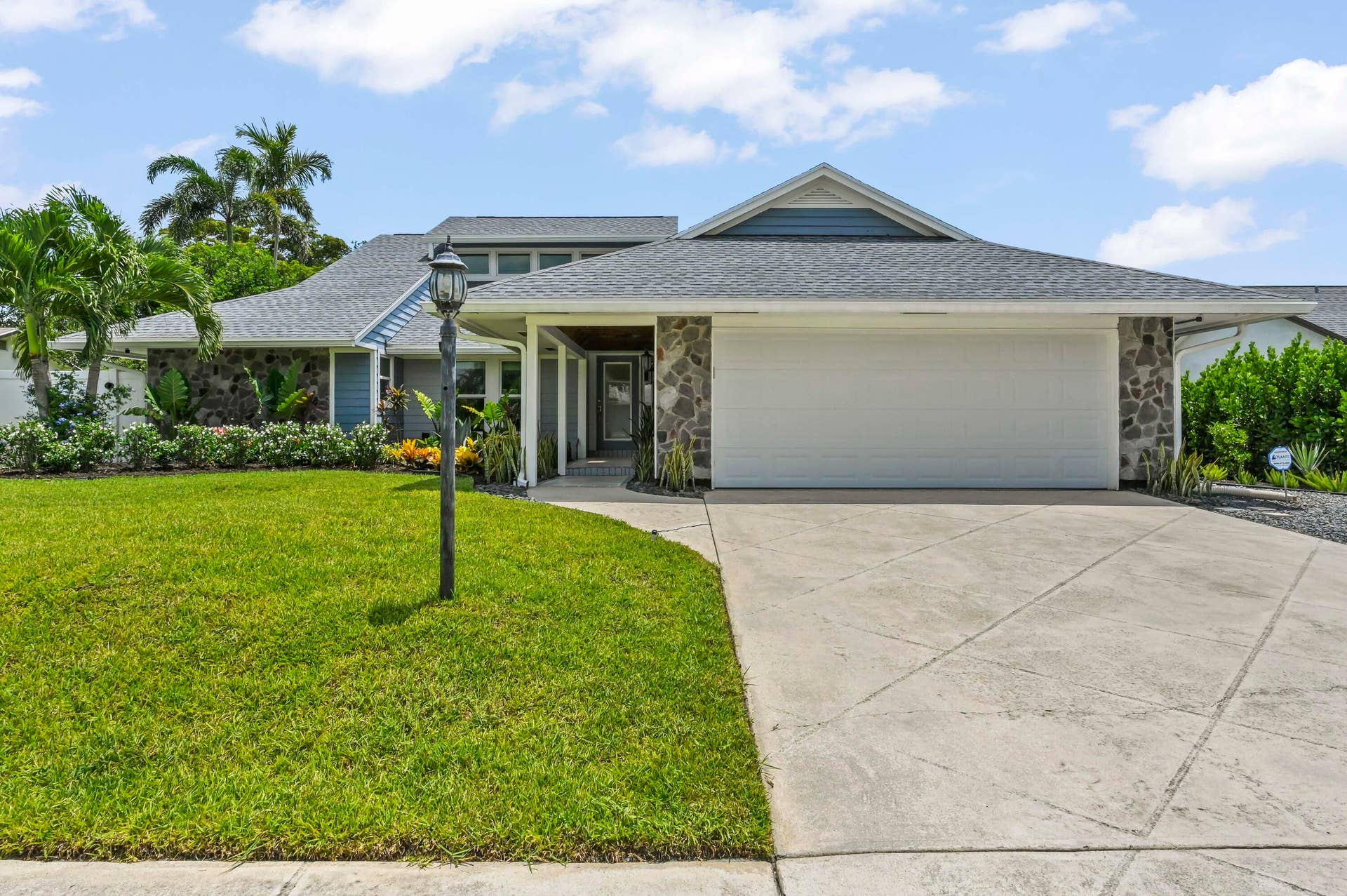 1102 Kriss Lane, Jupiter, FL 33458 1102 Kriss Ln Jupiter, FL00