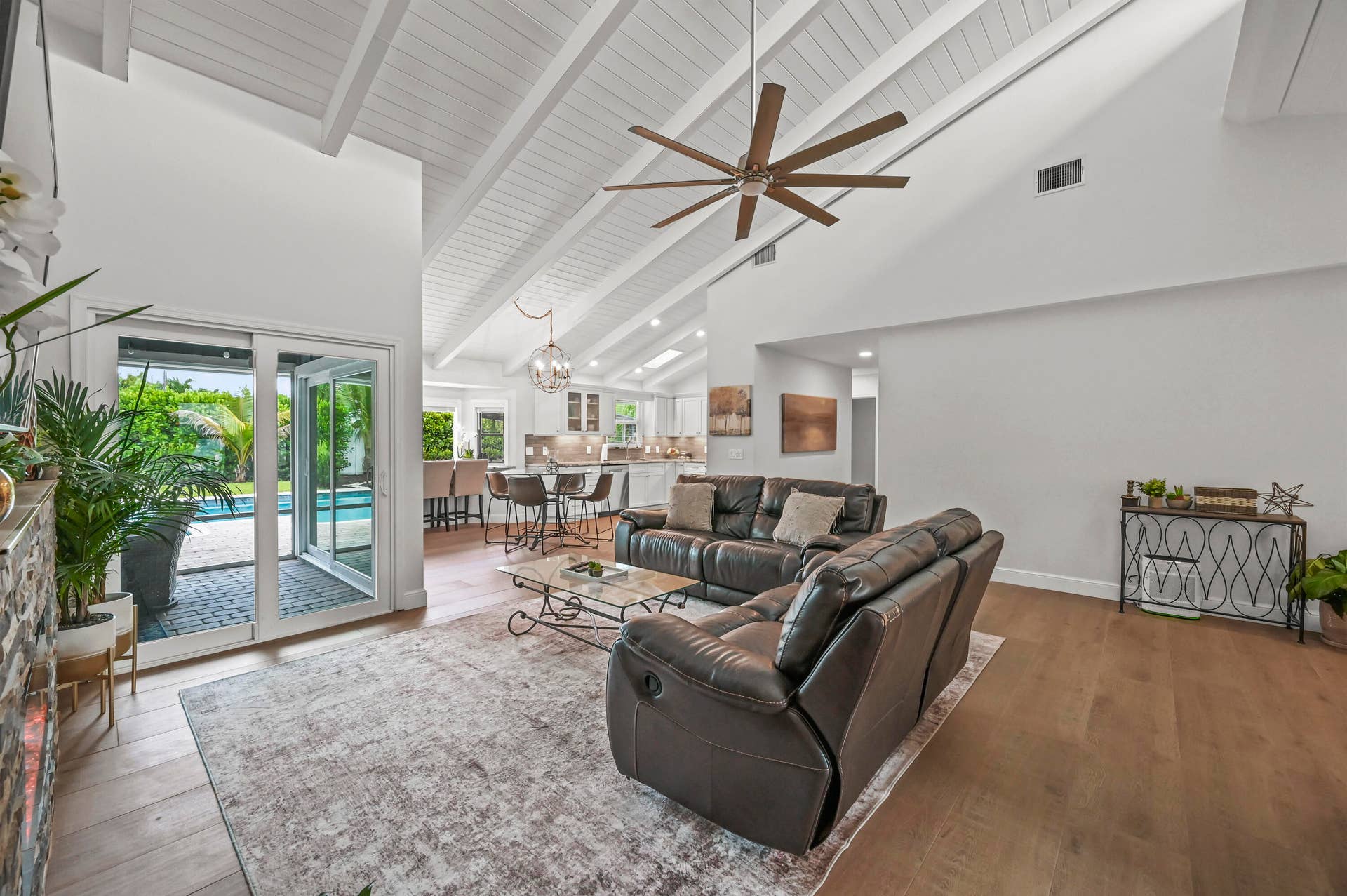 1102 Kriss Lane, Jupiter, FL 33458 1102 Kriss Ln Jupiter, FL25