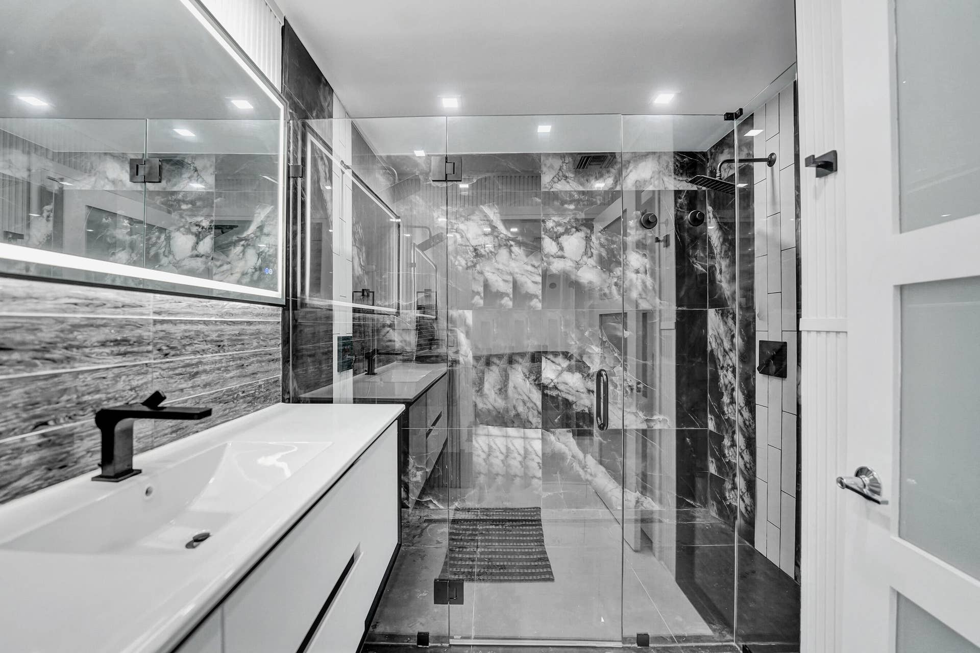 Bathroom #2 ensuite