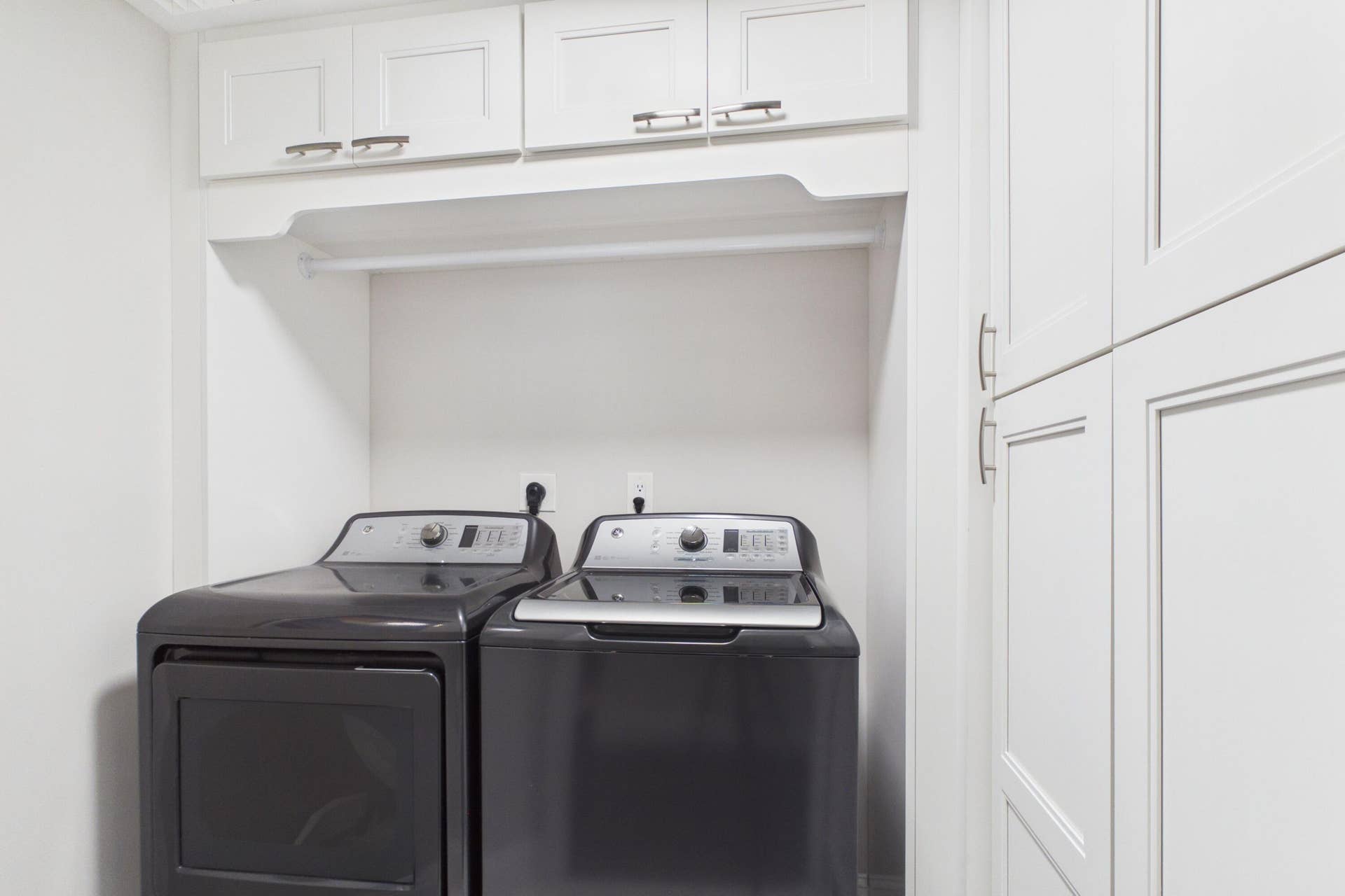 1117 MARINE Way E, K3L Boat Slip#45, North Palm Beach, FL 33408 Laundry